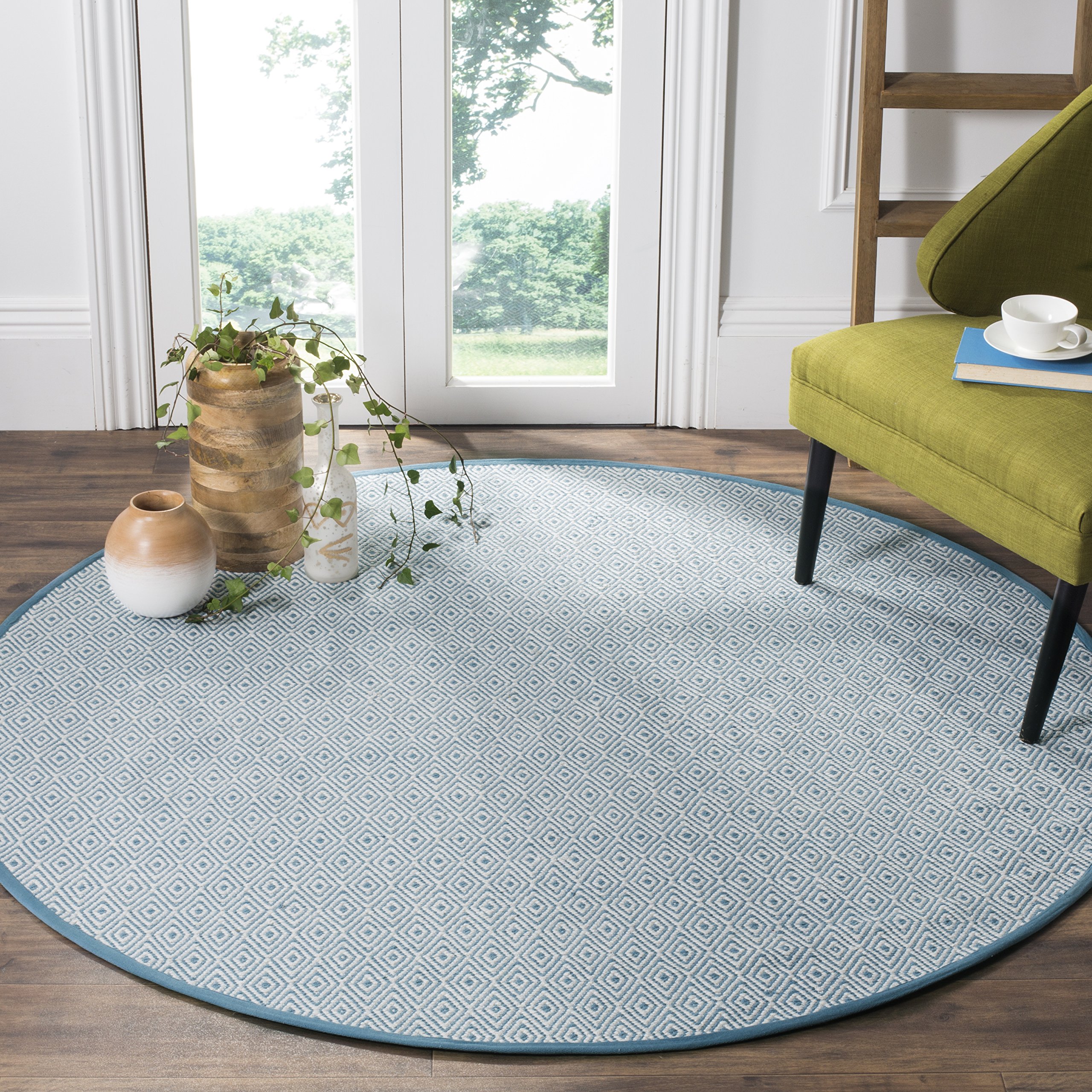 SAFAVIEH Montauk Collection 6-Foot Round Ivory & Light Blue MTK515D Handmade Flatweave Cotton Area Rug - Perfect for Living Room, Bedroom, or Nursery Decor