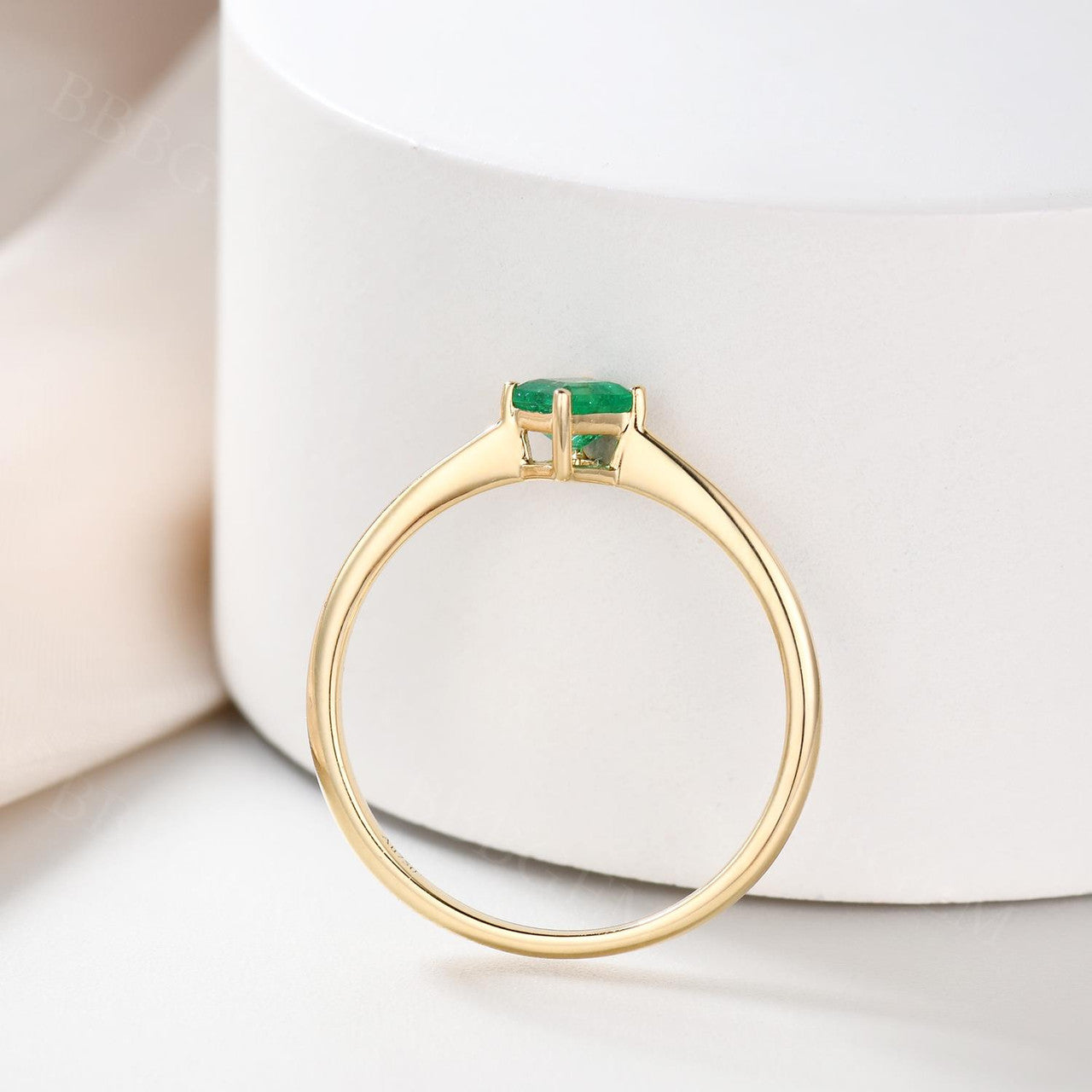 3.5mm Square Princess Cut Natural Emerald Dainty Ring - 18K Yellow Gold Solitaire Thin Band (0.28ct) - Perfect for Engagement, Anniversary & Everyday Elegant Jewelry