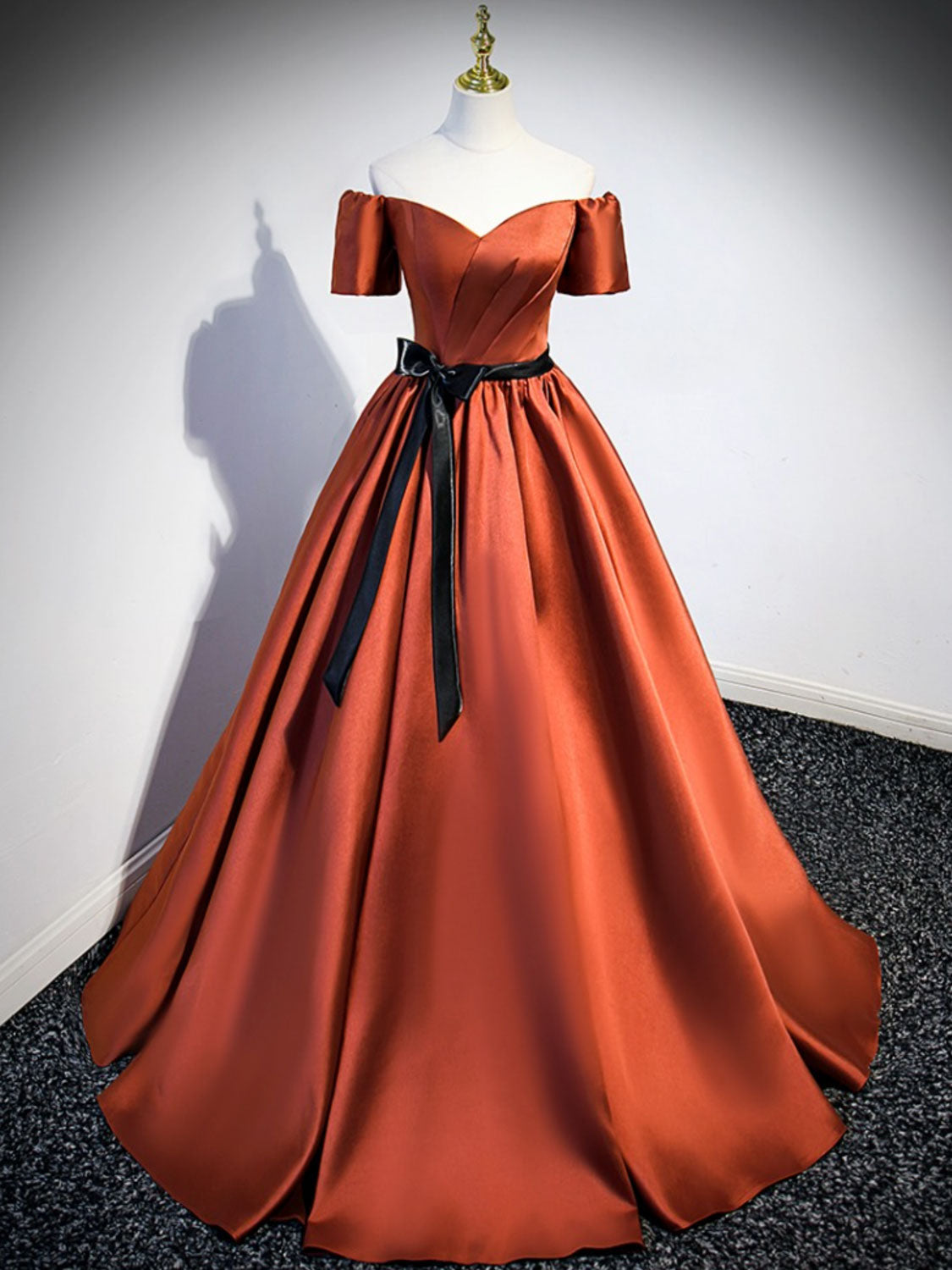 Elegant A-Line Satin Orange Long Prom Dress & Formal Bridesmaid Gown - Perfect for Homecoming, Evening Galas, and Wedding Parties