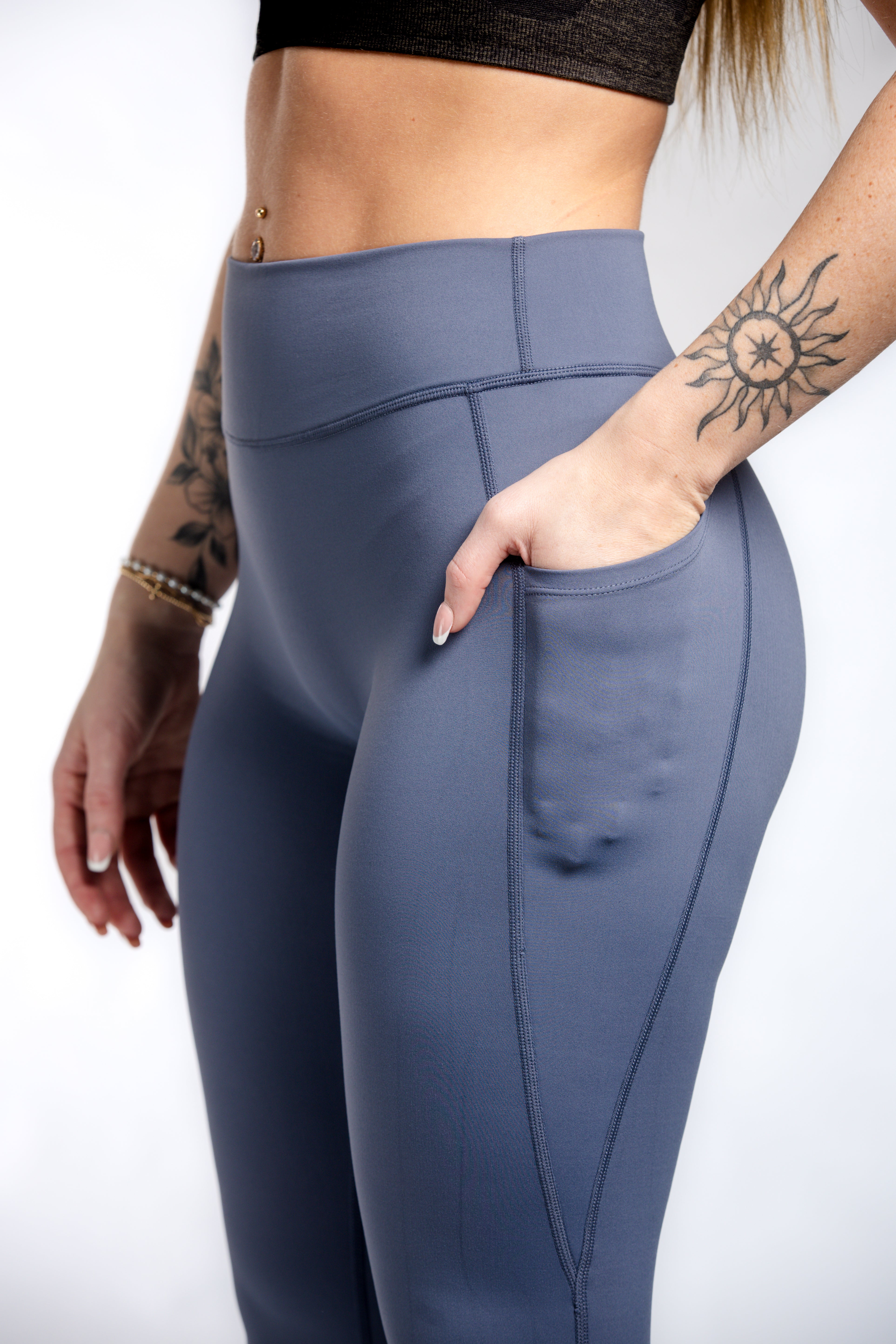 Premium High-Waisted Yoga Pants with Pockets & Booty Scrunch Detail - Women's Workout Leggings for Running, Gym & Lounge | Stylish Ocean Blue Activewear