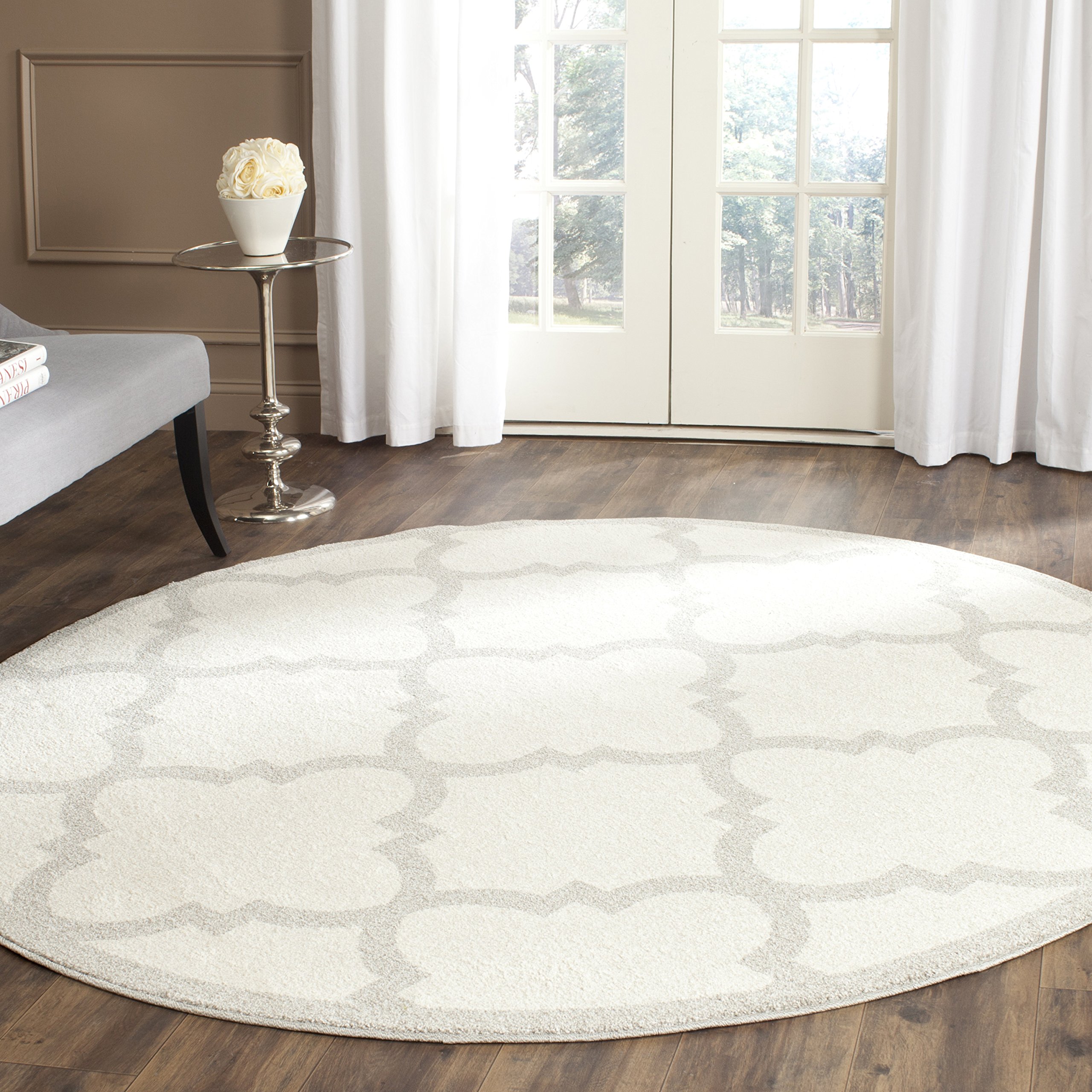 SAFAVIEH Amherst Collection 9' Round Beige/Light Grey Moroccan Trellis Area Rug - Non-Shedding, Soft & Durable for Dining Room, Living Room, Bedroom, Entryway | Perfect for Home Decor & High Traffic Areas