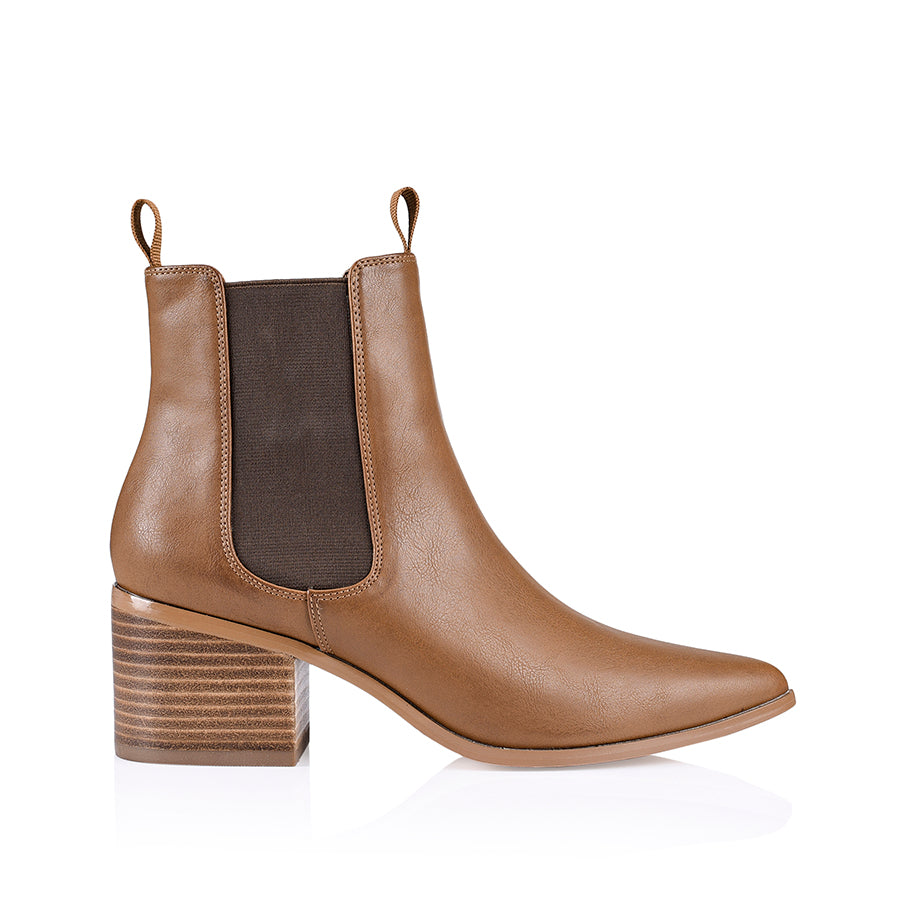Women's Filo Chelsea Ankle Boots - Soft Tan Leather Slip-On Booties for Fall & Winter | Comfortable Casual & Work Shoes for Women | Perfect for Office, Dating & Everyday Wear