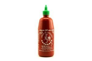 Huy Fong Sriracha Hot Chili Sauce - 28oz (6-Pack) | Perfect for Asian Cuisine, Burgers, Wings & Cooking | Spicy Flavor Enhancer
