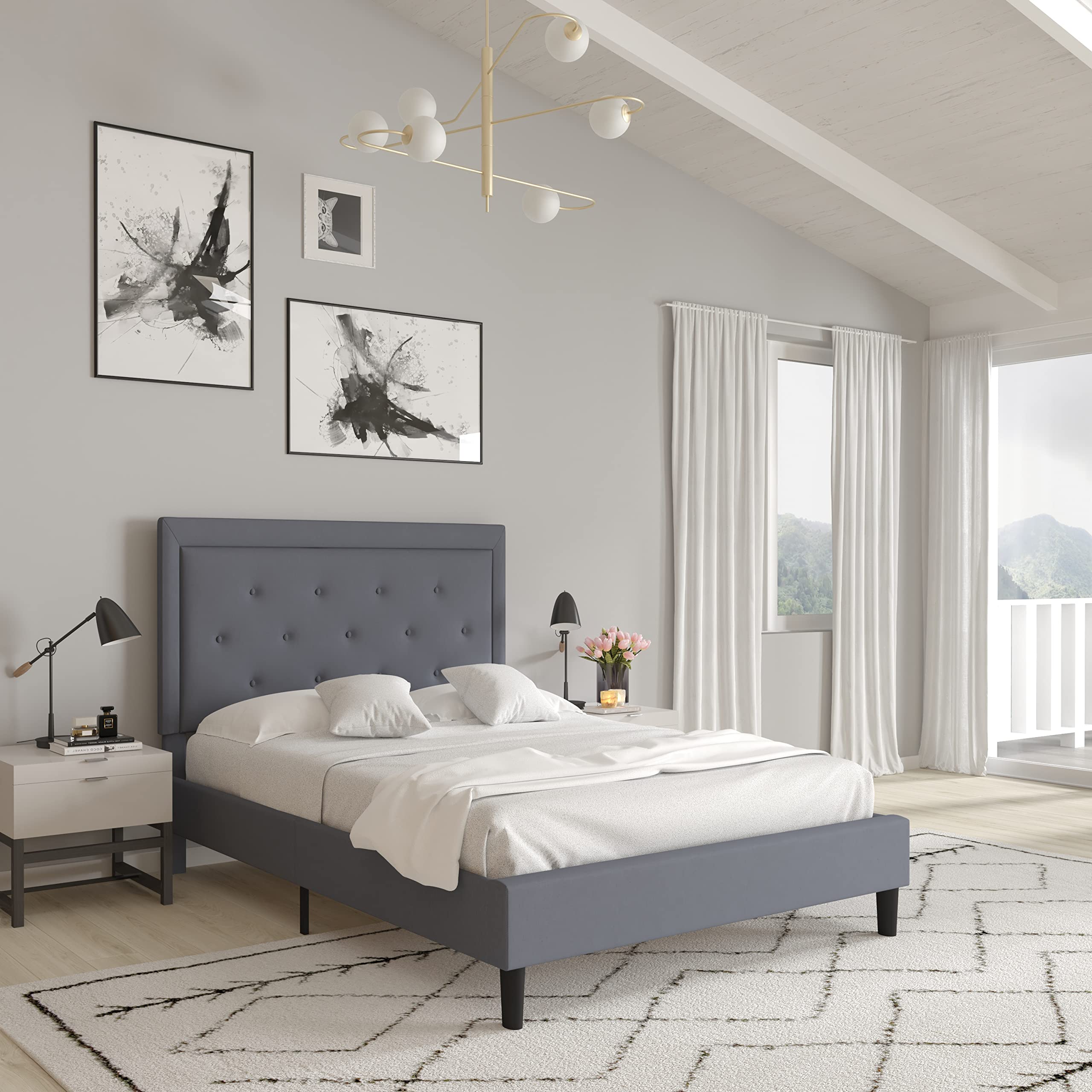 Merrick Lane Mallory Full Size Tufted Upholstered Platform Bed in Light Gray Fabric - Modern Bedroom Furniture for Small Spaces & Guest Rooms
