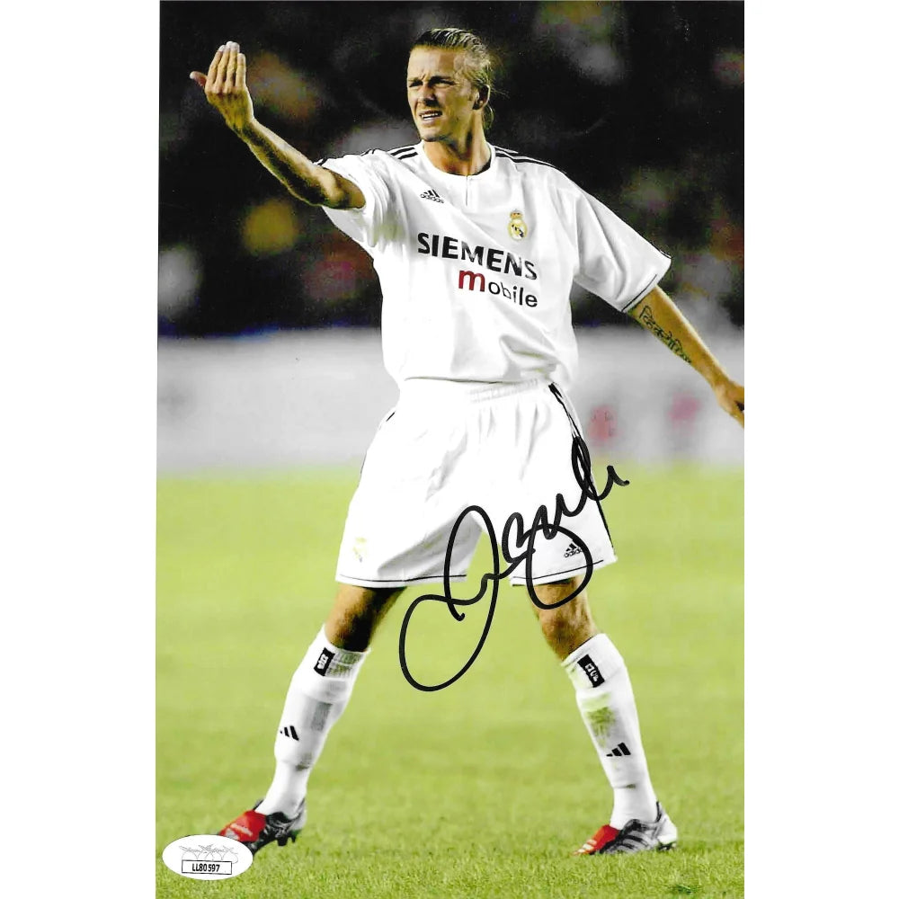 David Beckham Autographed 6.5x10 Photo with JSA COA - MLS, England & Manchester United Soccer Memorabilia - Perfect for Sports Collectors, Fans & Home Decor