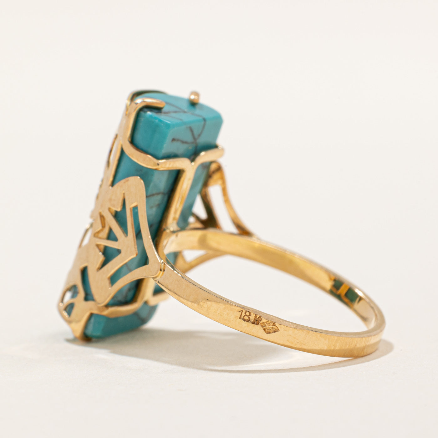 Synthetic Turquoise Cocktail Ring - 8.00ct Oval Cut Stone - Size 7 - Elegant Statement Jewelry for Women - Perfect for Parties, Weddings & Special Occasions