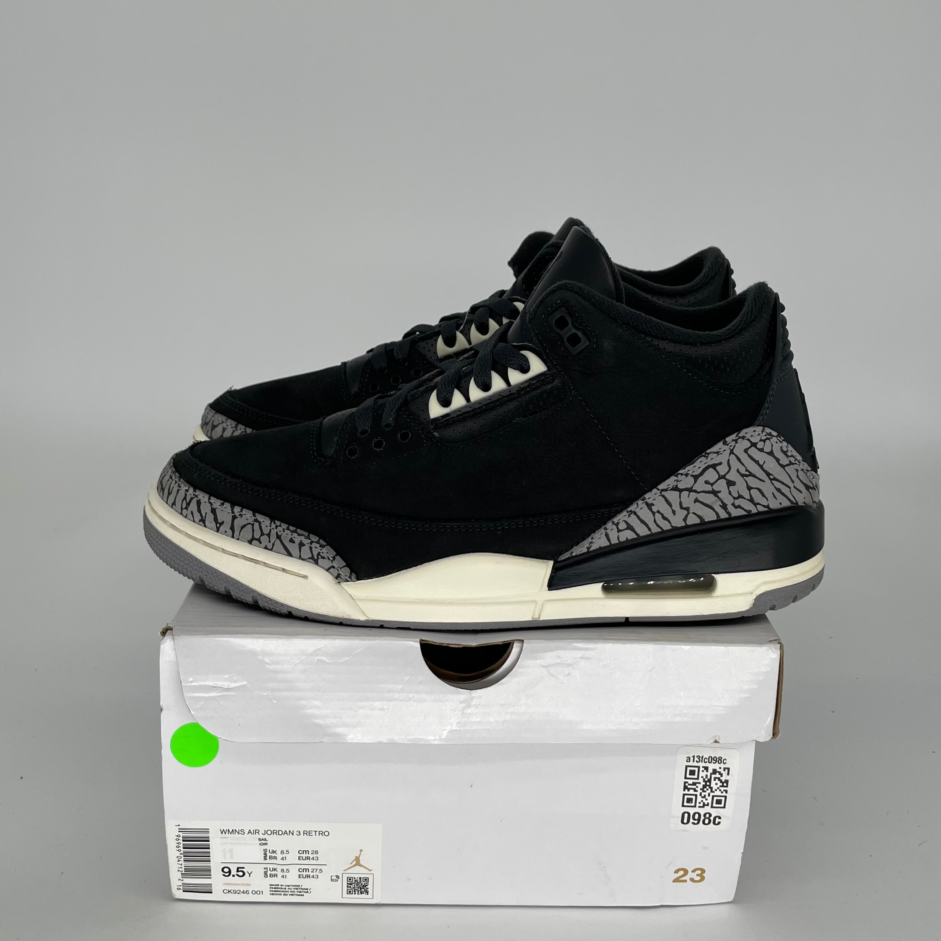 Original Air Jordan 3 Retro 'Off Noir' Women's Size 9.5/11W - Style CK9246-001 | Basketball Shoes for Women | Perfect for Streetwear & Court Performance