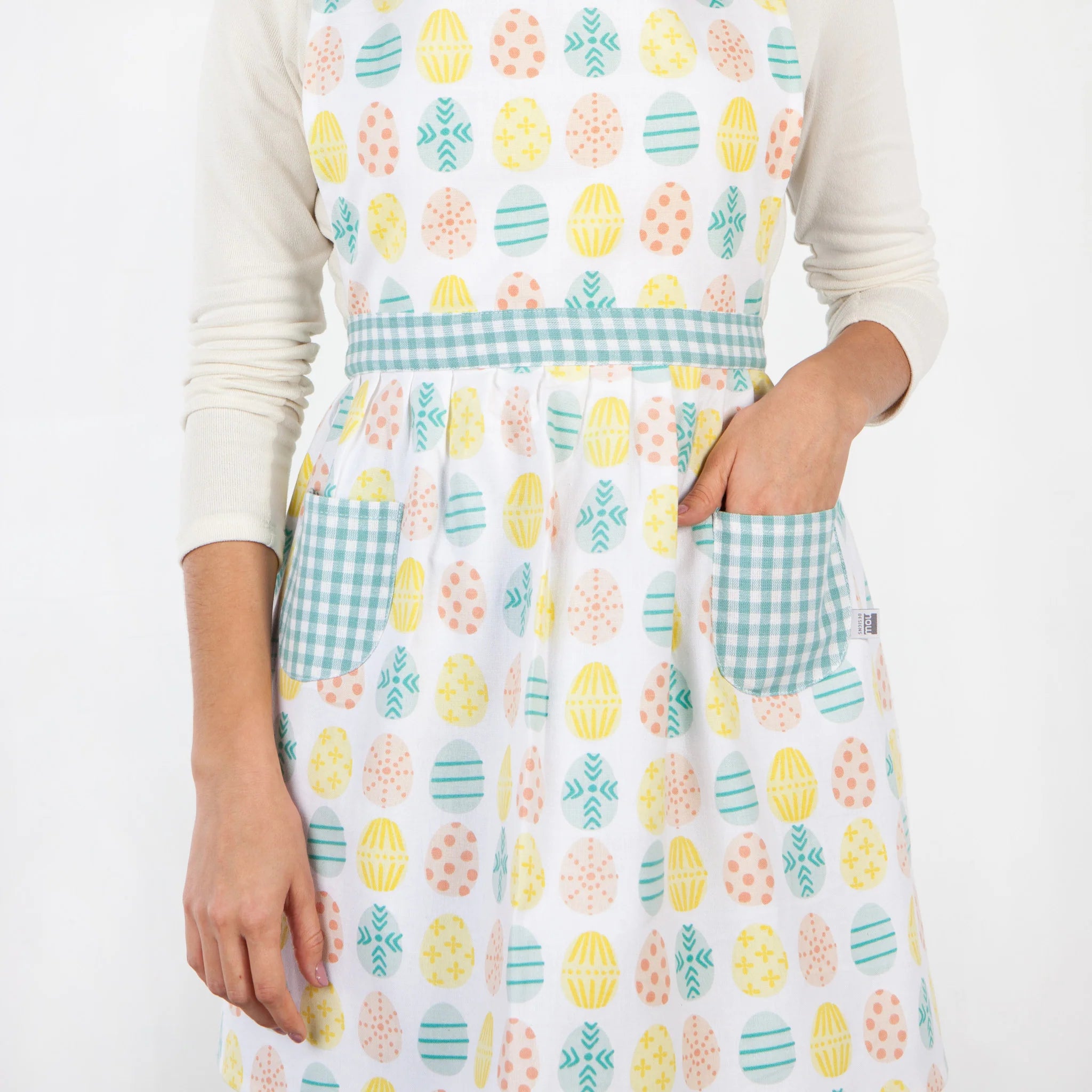 Now Designs Cotton Classic Apron - Adjustable & Durable Kitchen Apron for Cooking, Baking, BBQ - Perfect Easter Gift for Women & Men - Ideal for Home Chefs, Holiday Cooking, and Easter Egg Decorating