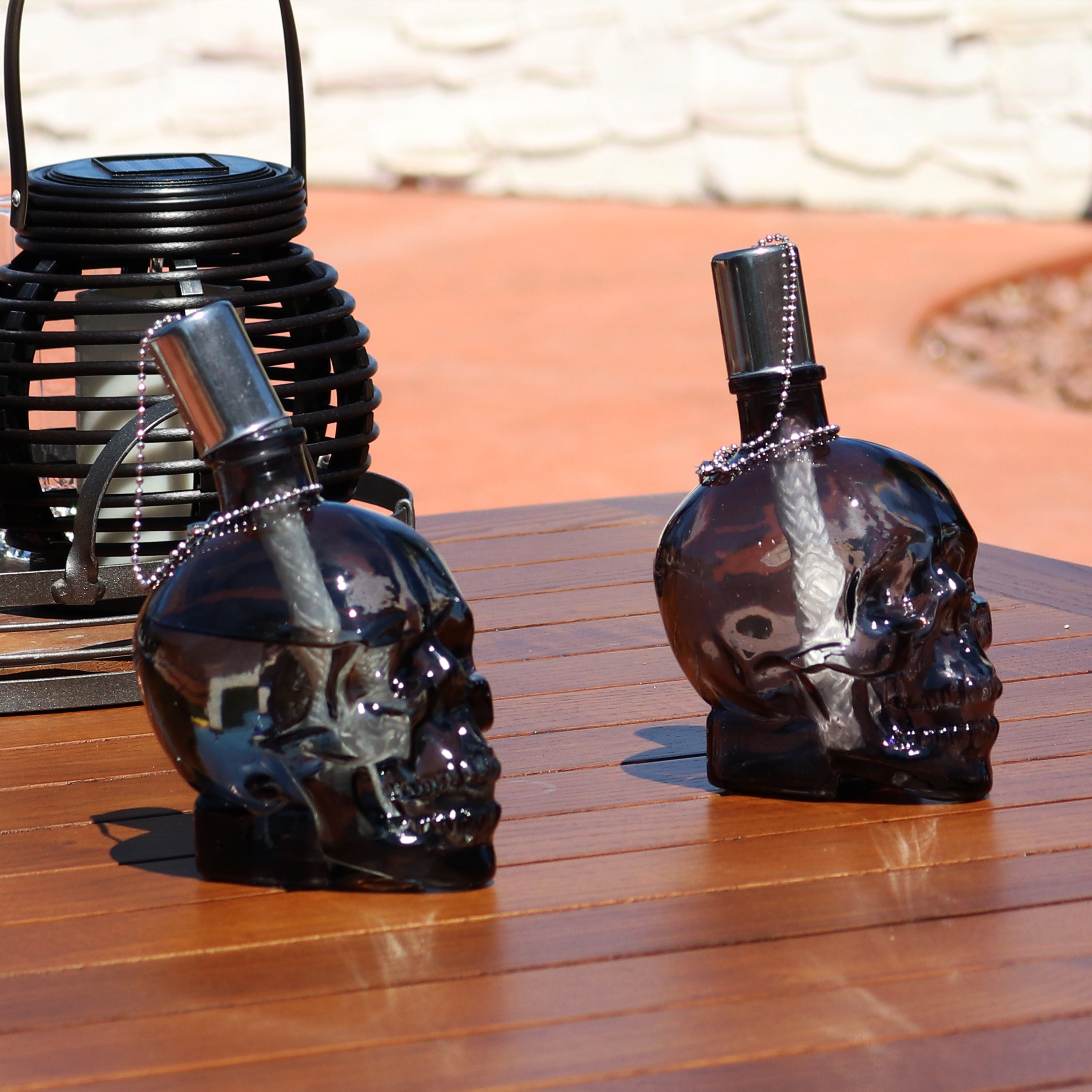 Sunnydaze Grinning Skull Glass Tabletop Torches - Outdoor Halloween Decorations, Patio Fire Pit Accessories, Spooky Party Centerpieces for Backyard, Garden & Poolside Gatherings