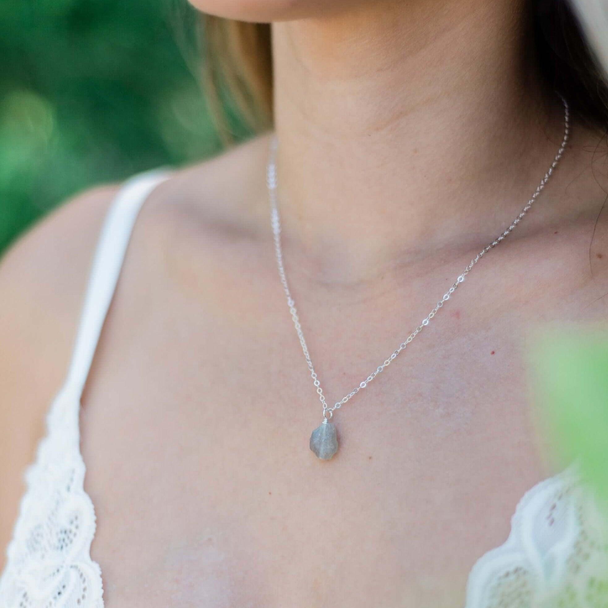 Natural Tiny Raw Labradorite Pendant Necklace - Handmade Gemstone Jewelry for Women - Perfect for Boho Style, Spiritual Healing & Everyday Wear