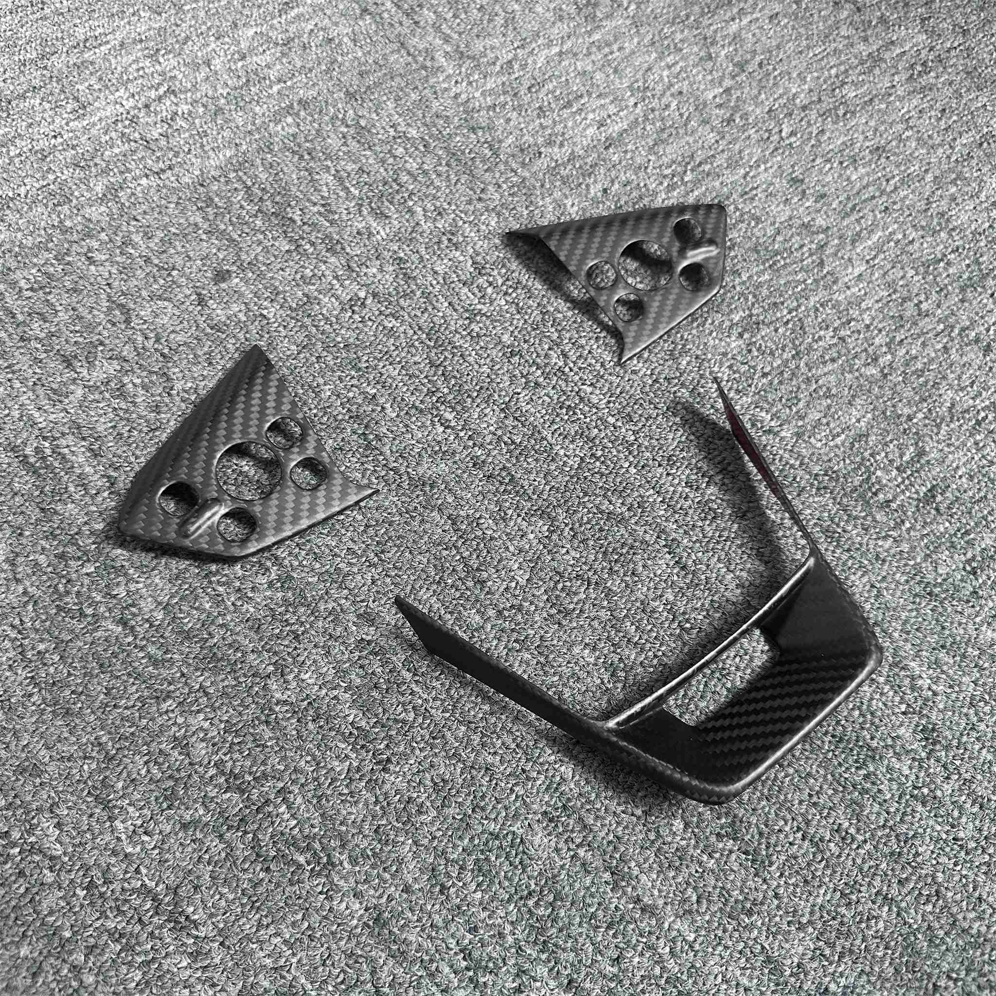 Premium Real Carbon Fiber Steering Wheel Trim Kit for Tesla Cybertruck - 3 Piece Set (Enhances Grip & Style) - Perfect for Off-Roading, Daily Commutes & Car Enthusiasts