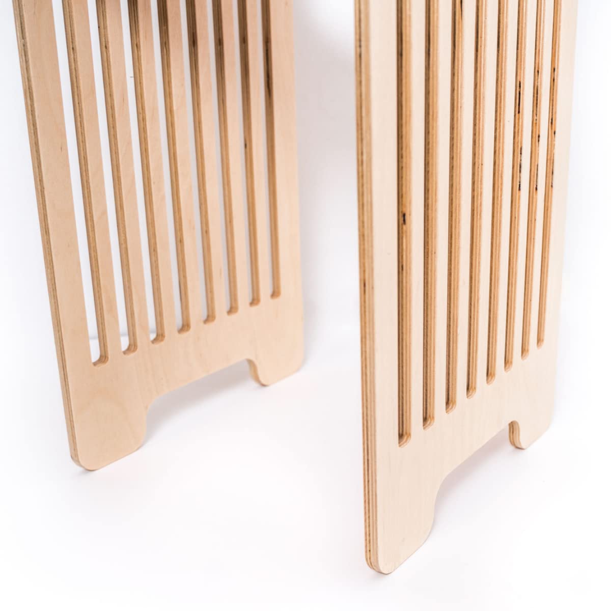 EWART WOODS Kids Wooden Wardrobe - Montessori Clothing Rack & Dress Up Storage for Toddlers - Children's Room Furniture for Closet Organization (Perfect for Bedroom, Playroom & Daycare)