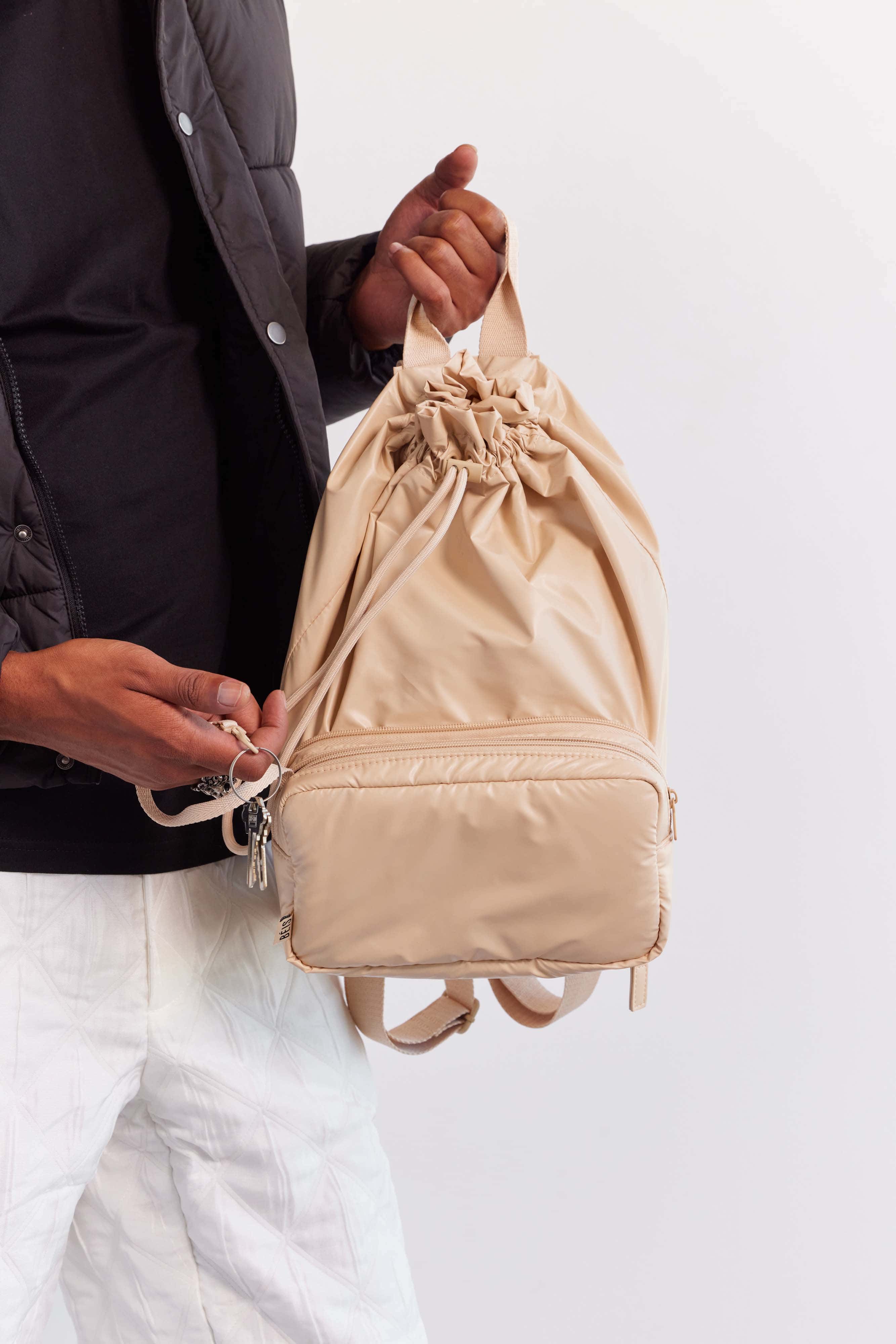 Expandable Beige Pouch - Versatile Travel Organizer for Toiletries, Cosmetics & Essentials | Perfect for Carry-On Bags, Gym & Daily Use