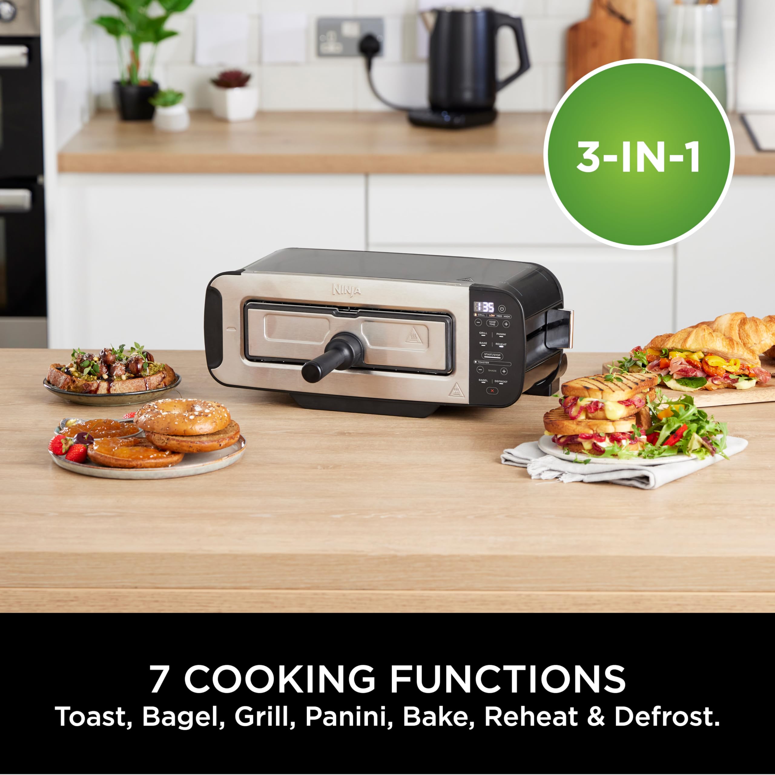 Ninja Foodi 3-in-1 Toaster, Grill & Panini Press - 7 Cooking Functions with Flip Design, 7 Toast Shades | Includes Panini Press, Bake Tray & Crumb Tray | Perfect for Breakfast, Sandwiches & Grilling at Home | Black ST200UK