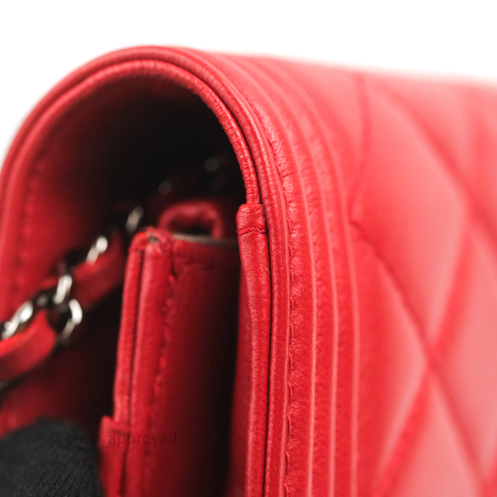 Chanel Boy Wallet on Chain WOC Red Lambskin Leather Crossbody Bag with Dark Silver Hardware - Perfect for Evening Events & Luxury Fashion Accessories