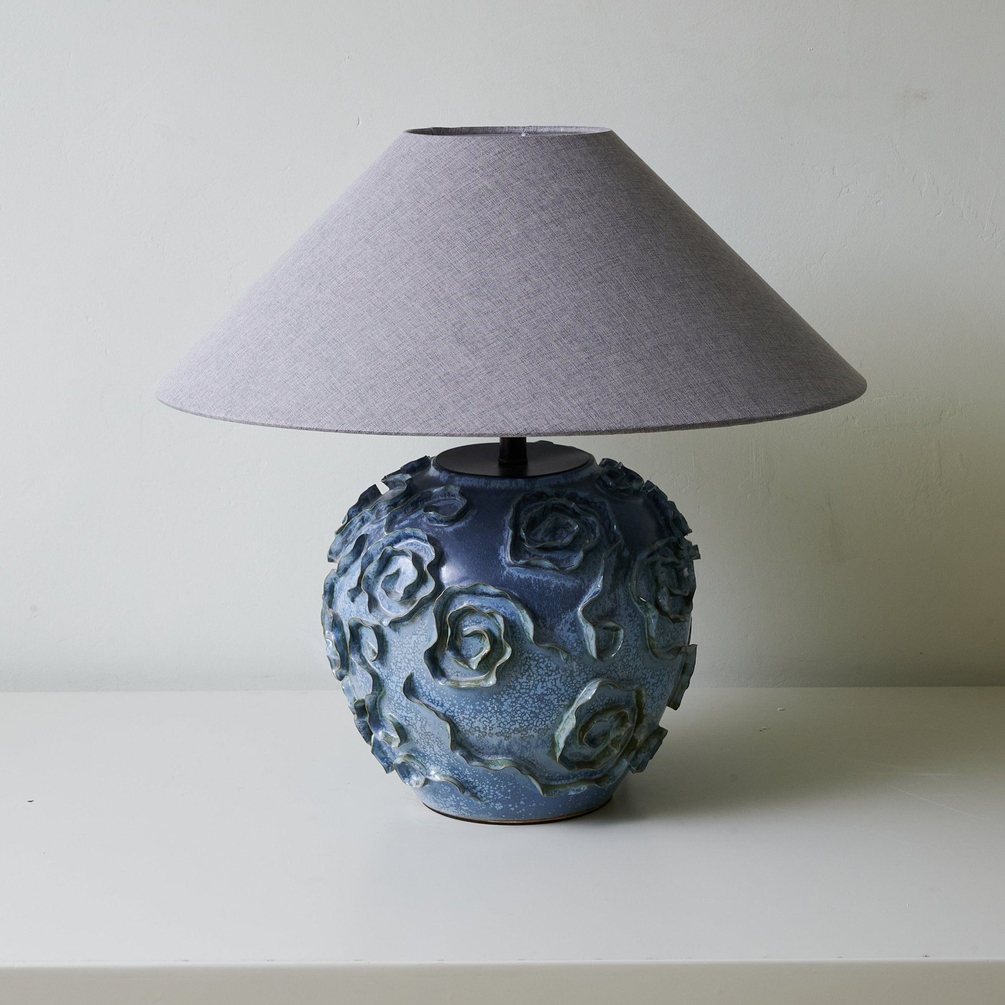 Elegant Midnight Rose Table Lamp for Bedroom & Living Room - Romantic Decorative Lighting for Home Decor