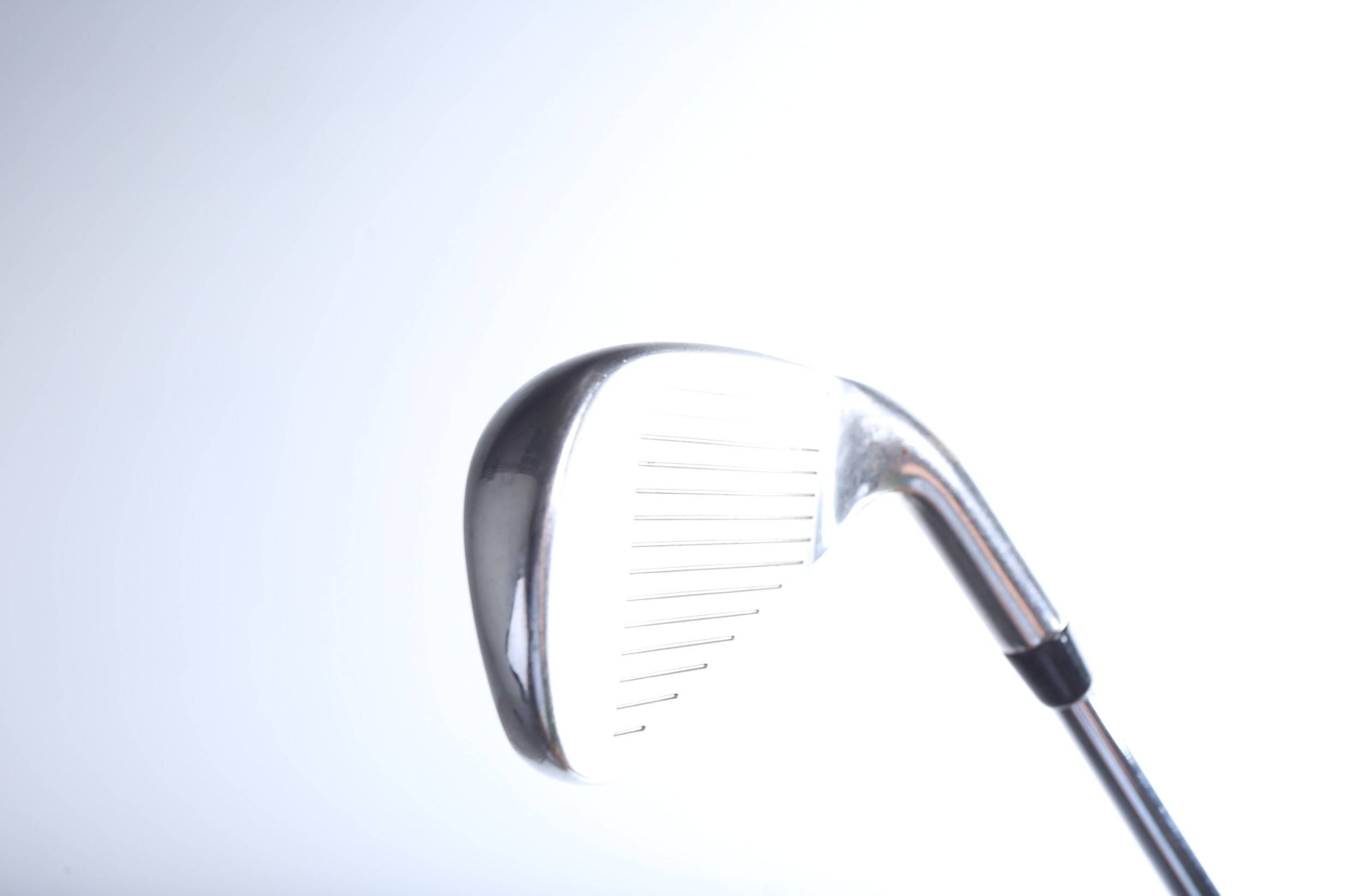 Used Callaway Rogue 7 Iron Left Handed Golf Club - Senior Flex Graphite Shaft for Men & Women | Perfect for Driving Range Practice & Course Play