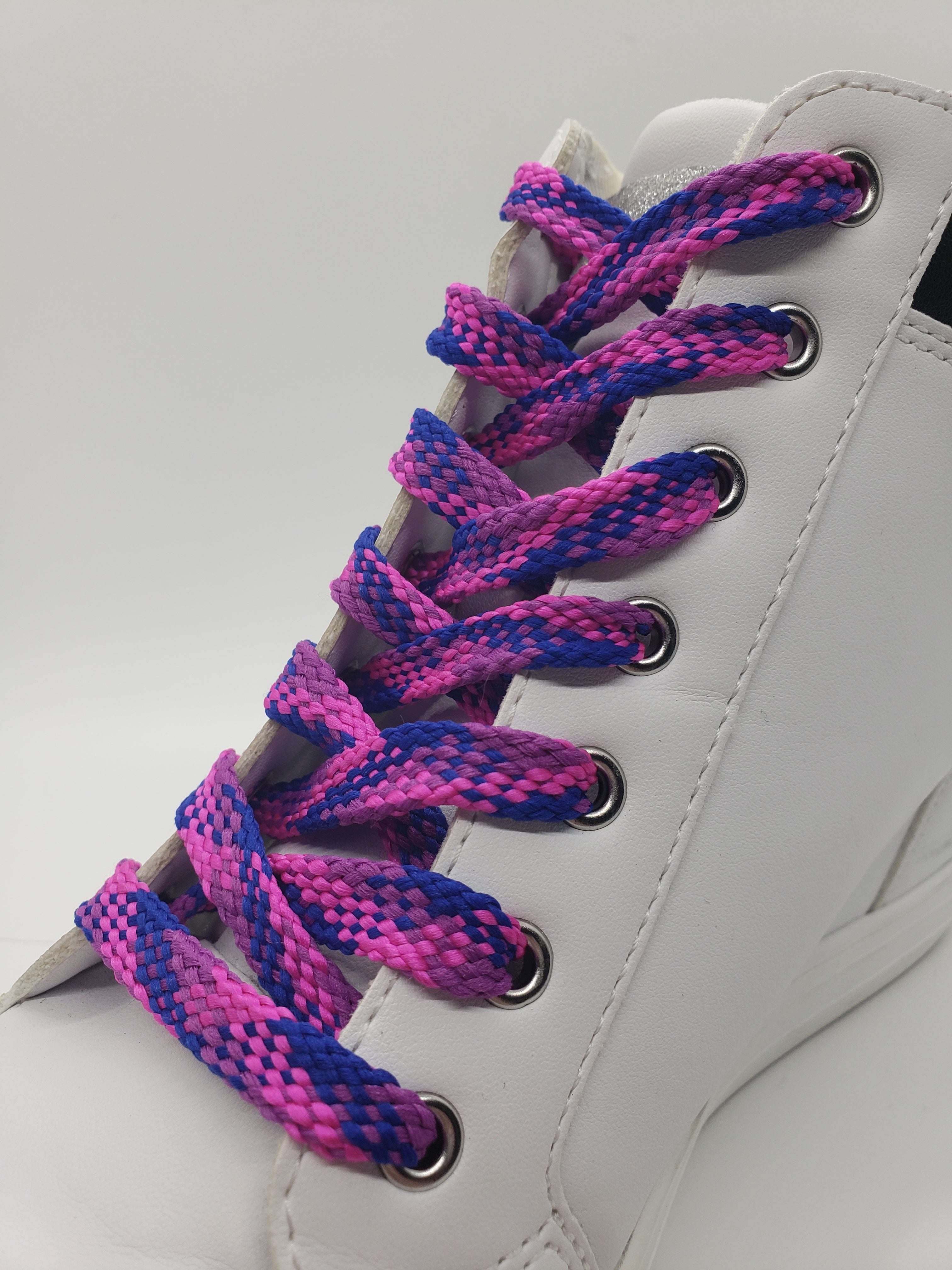 Flat Plaid Shoelaces for Sneakers - Pink, Purple & Blue Color Options | Trendy Lace-Up Style for Casual Shoes & Fashion Sneakers