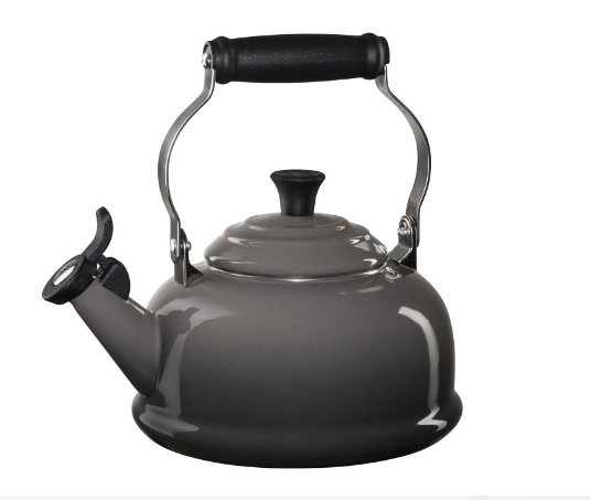 Le Creuset 1.6L Classic Whistling Tea Kettle in Oyster - Stainless Steel Stovetop Whistling Teapot for Gas & Electric Cooktops - Perfect for Tea, Coffee & Hot Water Brewing