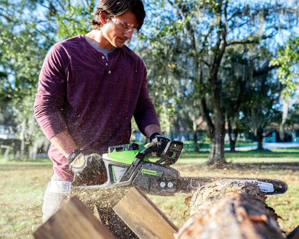 60V 18-Inch Cordless Chainsaw and 10-Inch Pole Saw Combo Kit with 4.0Ah Battery & Fast Charger - Powerful 2.0kW Brushless Motor for Tree Trimming, Landscaping, and DIY Wood Cutting Projects