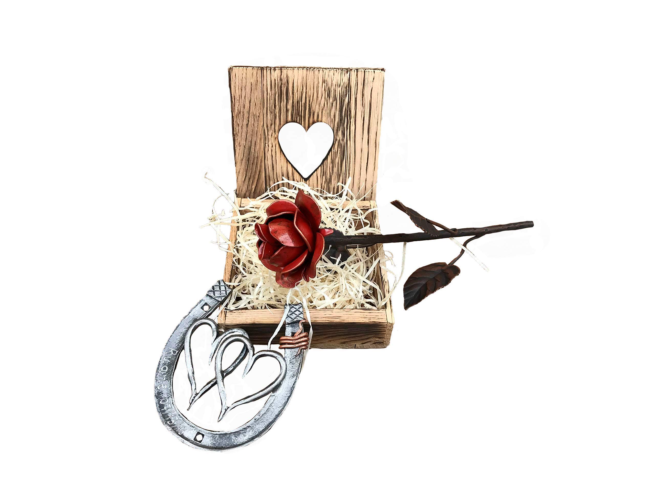 Handmade Iron Rose & Horseshoe Gift Set - Unique 6th Anniversary Gift for Her - Romantic Iron Themed Present for Wife - Perfect for Wedding Anniversaries, Valentine's Day & Home Decor