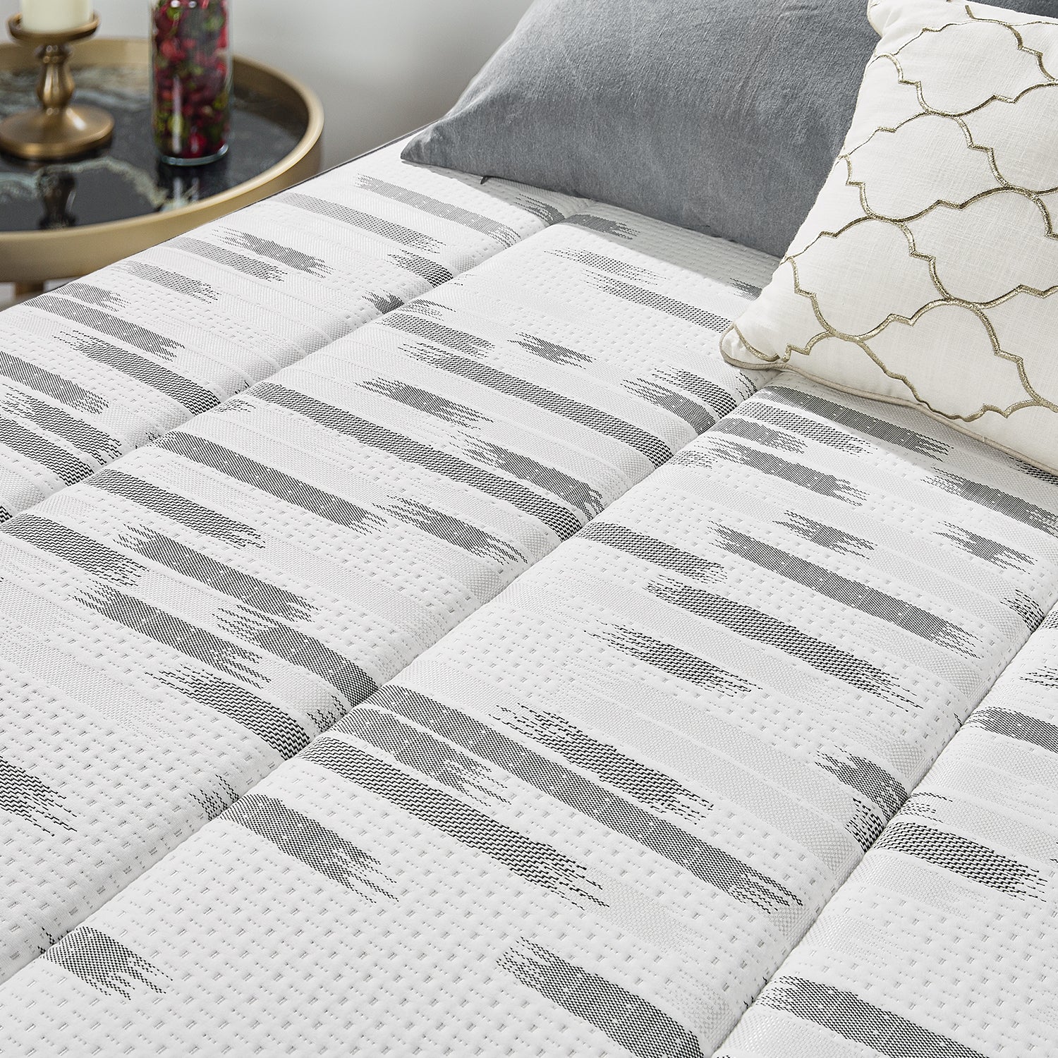 Zinus 13 Inch iCoil Hybrid Memory Foam & Spring Mattress - Medium Firm Support for Back Sleepers, Pressure Relief, Cool Sleep - Perfect for Guest Bedrooms, Dorms & Small Spaces