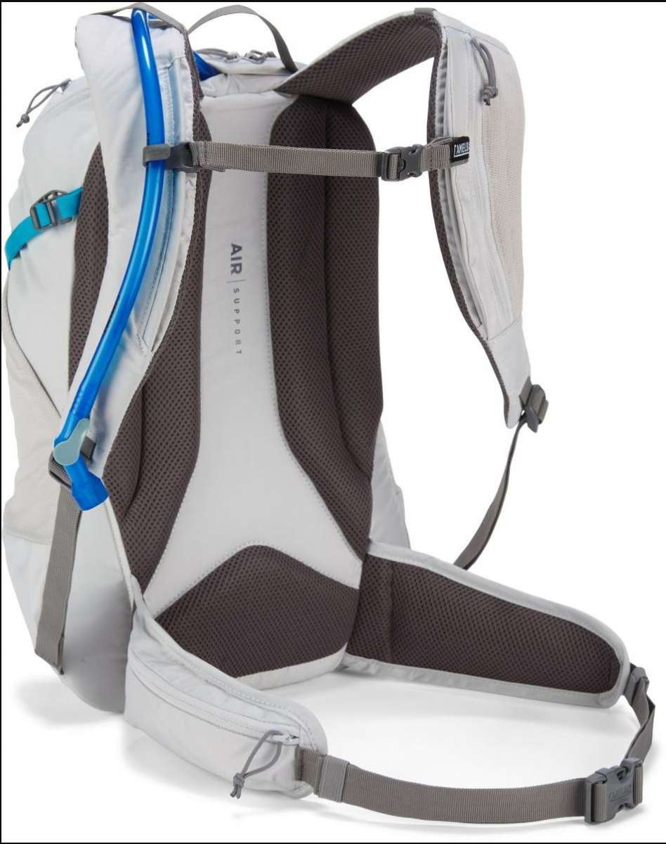 CamelBak Women's Rim Runner X20 70oz Hydration Pack - Lightweight Running Backpack for Trail Hiking & Outdoor Adventures (2022-2023 Model) - Perfect for Marathon Training, Long Distance Running and Fitness Workouts