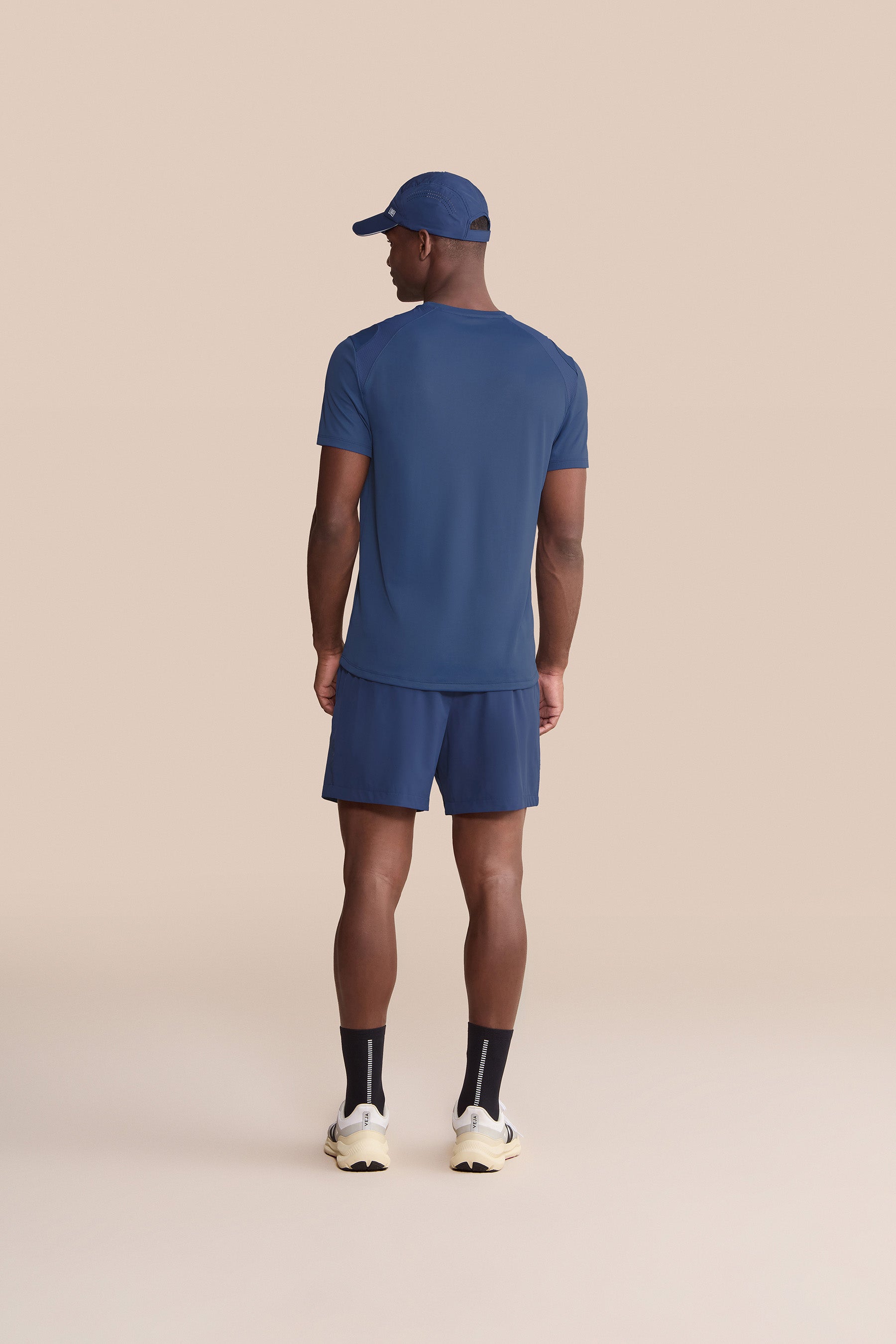 Comfy Free Air Move® T-Shirt - Breathable & Lightweight Men's Casual Tee for Outdoor Activities & Gym Workouts