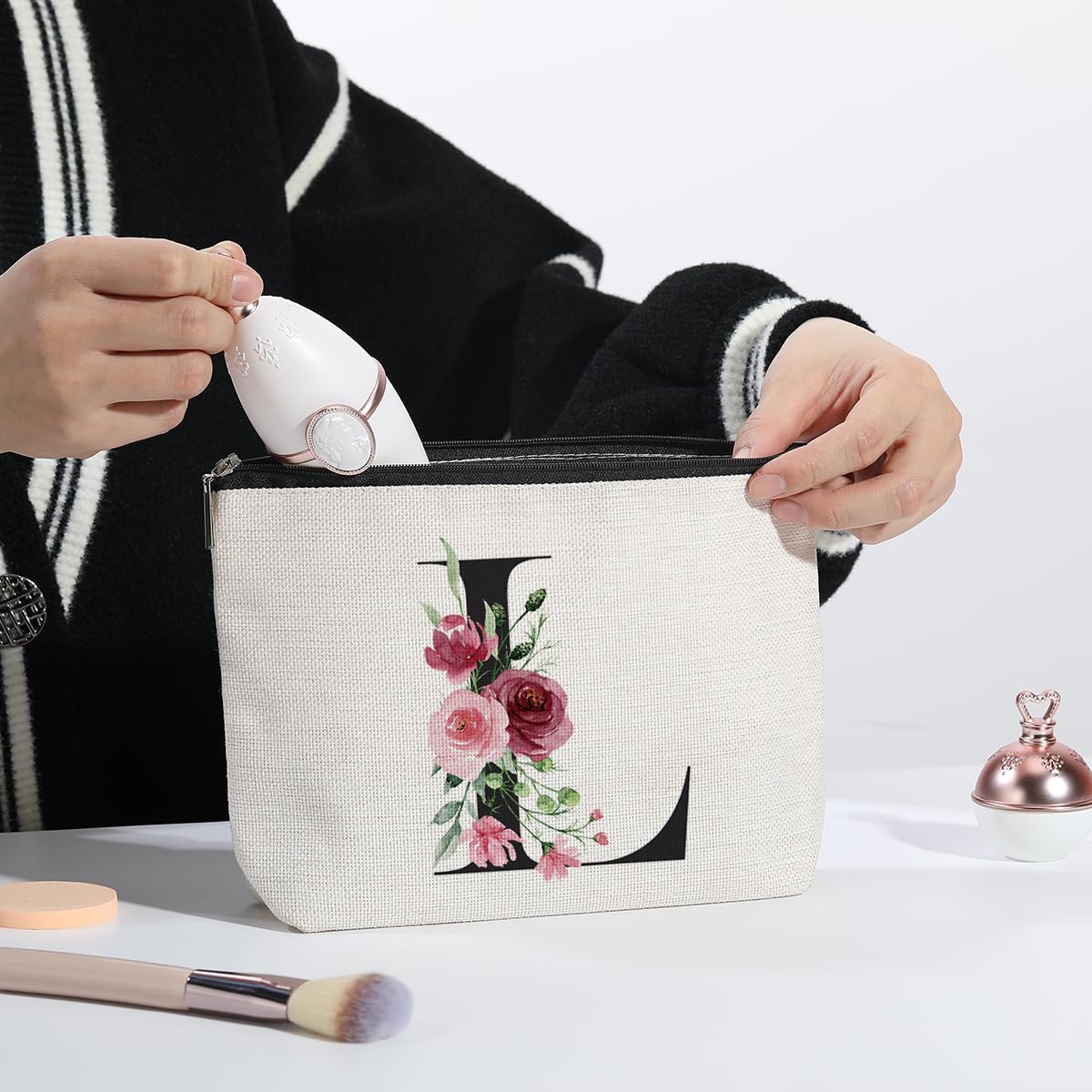 Personalized Initial Makeup Bag - Monogrammed Cosmetic Pouch for Women (Letter L) | Bridesmaid Gifts, Birthday Present for Mom, Best Friend Gift Idea | Perfect for Travel, Wedding Essentials & Daily Beauty Storage