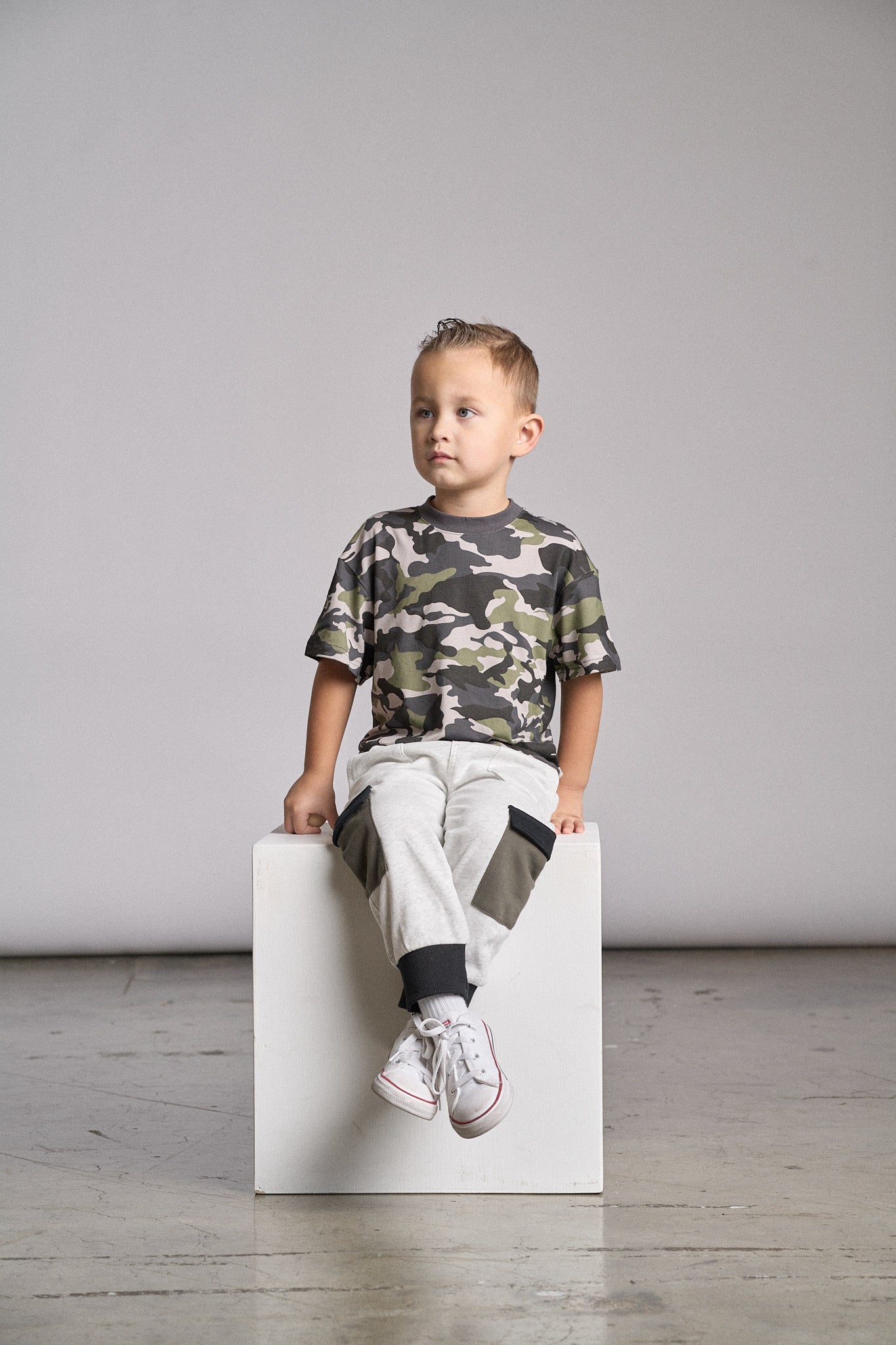 Oversized Bamboo T-Shirt for Men & Women - Soft Army Camo Print - Comfortable Loose Fit Casual Tee - Perfect for Streetwear, Loungewear, and Outdoor Activities