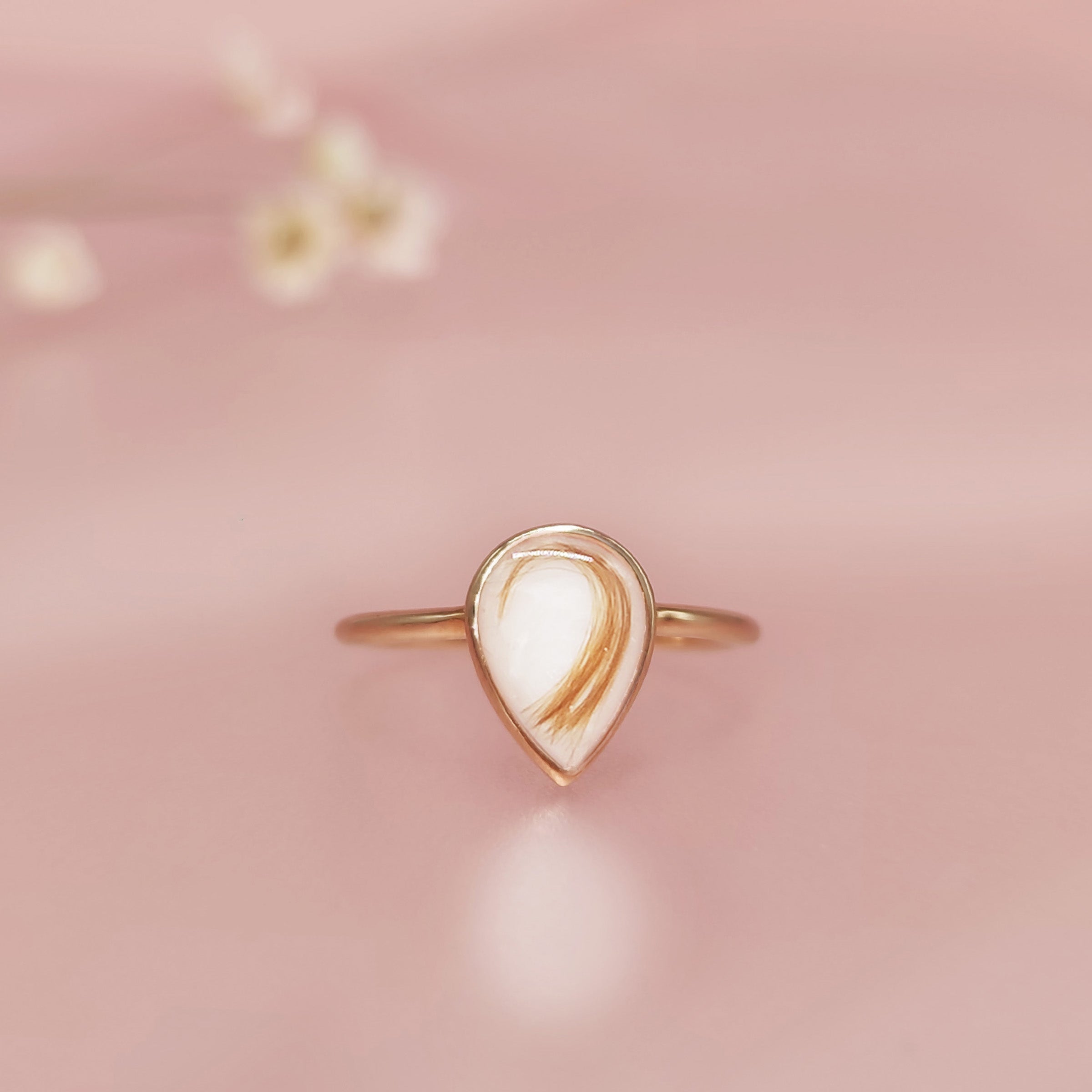 Milky Drop Breastmilk & Baby Hair Ring - Keepsake Jewelry for Nursing Moms, Newborn Hair Memorial - Perfect for Breastfeeding Mothers & Baby's First Lock Preservation