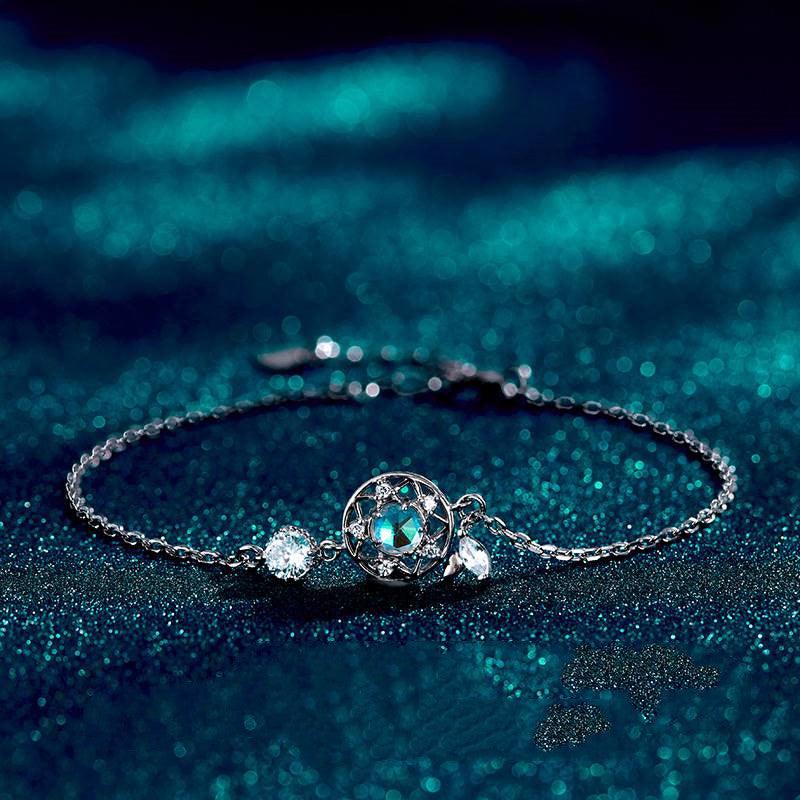 Women's Sterling Silver Moonstone Bracelet - Elegant Fashion Jewelry for Gifts, Parties & Everyday Wear
