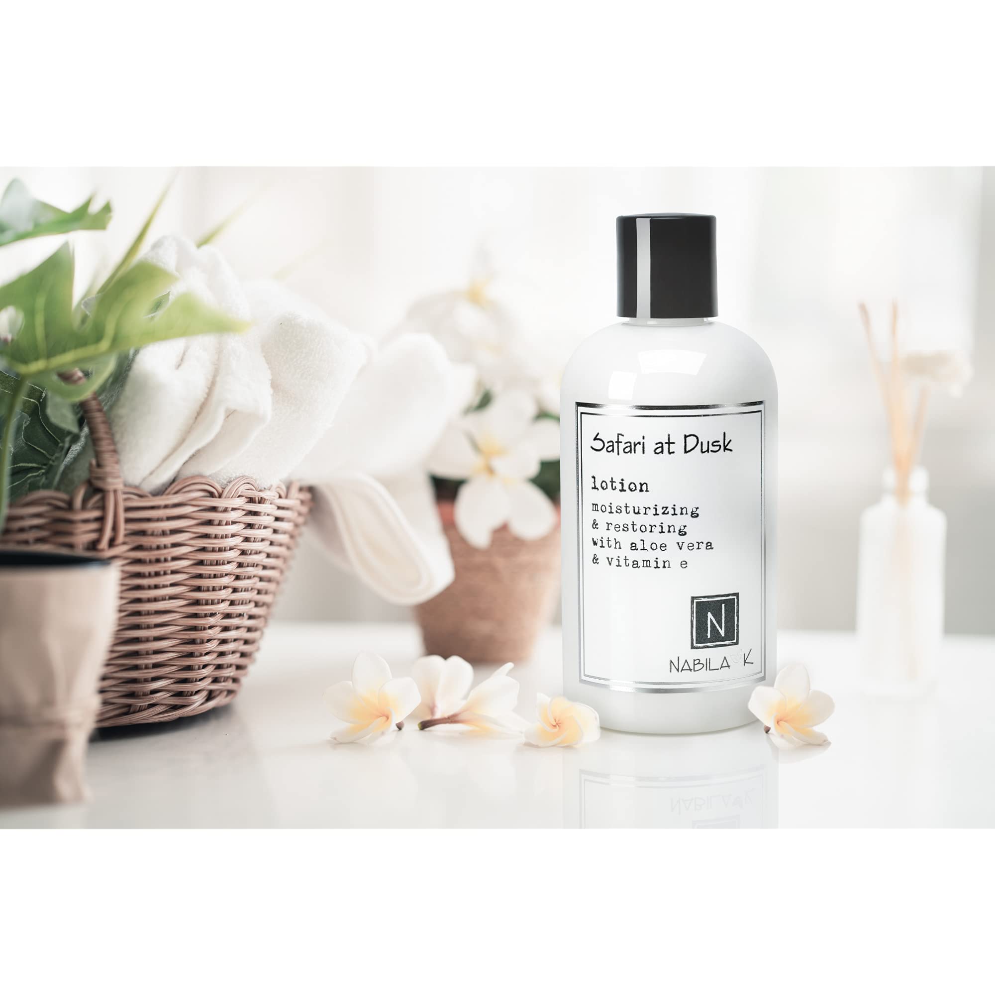Safari at Dusk Body Lotion - Aloe Vera & Water Based Moisturizer with Shea Butter & Olive Oil for Dry Skin - 8 oz - Natural Scented Hand & Foot Cream for Hydration - Perfect for Nighttime Skincare Routine & Travel