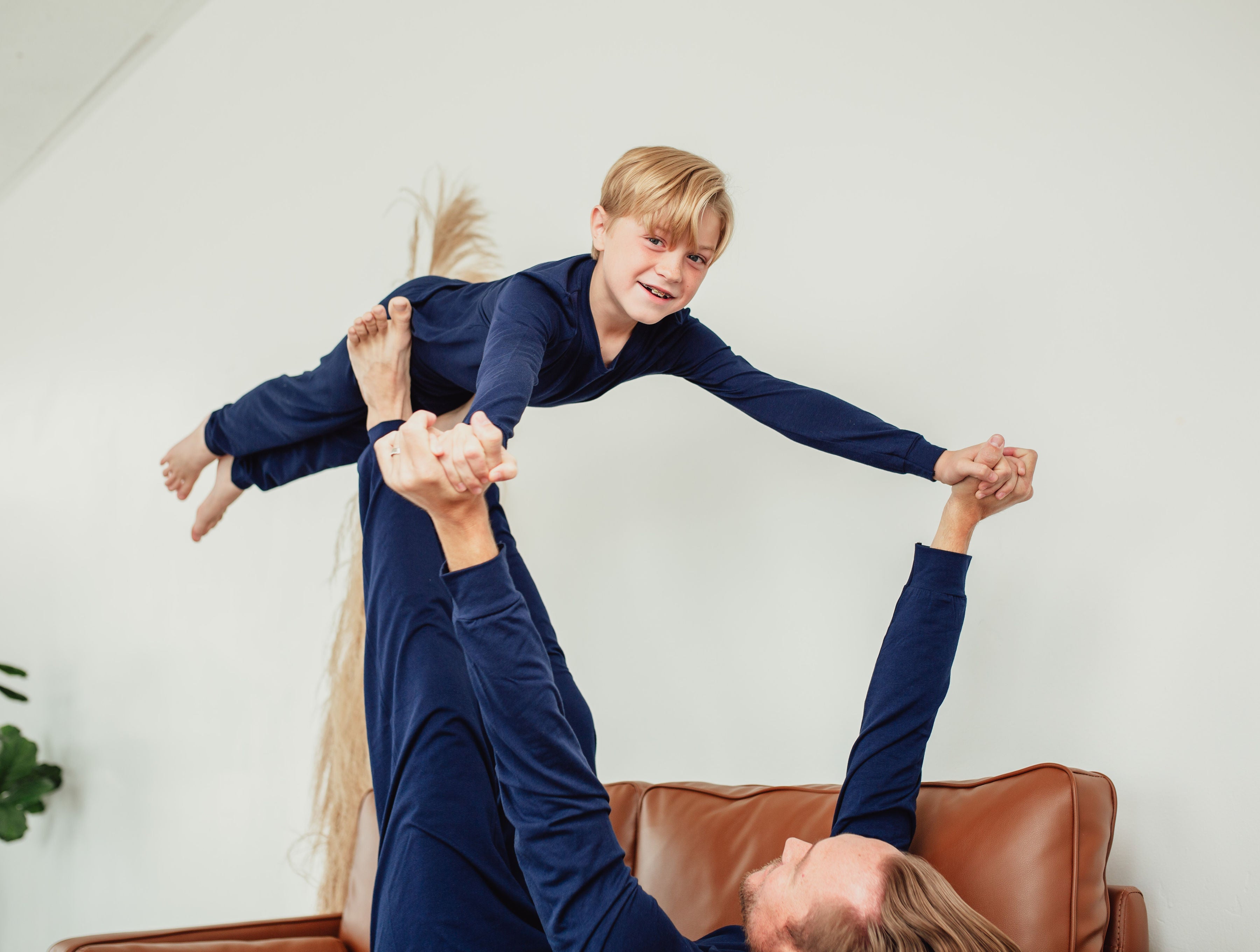 Navy Blue Long Sleeve Shirt and Pants Set for Men/Women - Comfortable Casual Outfit for Work, Travel & Everyday Wear