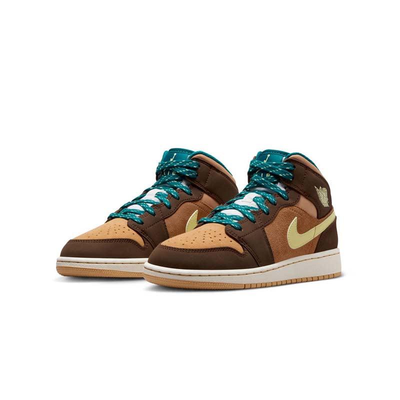 Kids Air Jordan 1 Mid SE 'Cacao Wow' Basketball Shoes - Stylish Sneakers for Boys & Girls - Perfect for School, Sports & Casual Wear