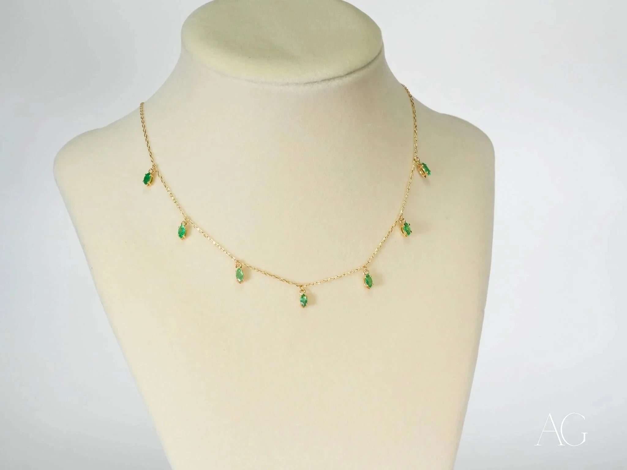 18k Gold Emerald Necklace - Elegant Green Gemstone Jewelry for Women | Perfect for Weddings, Parties & Special Occasions