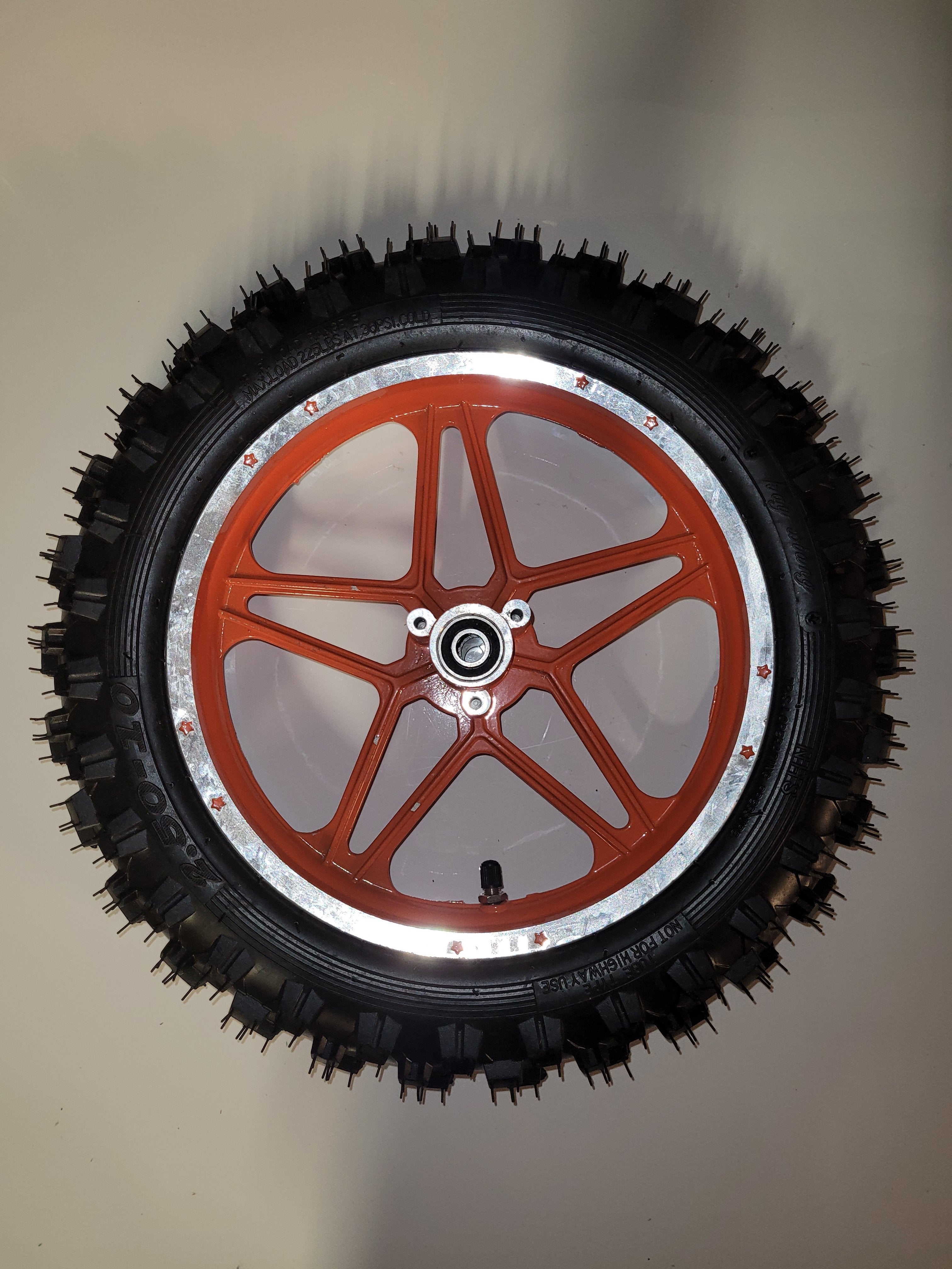 Complete Rear Wheel for Bikes - High Performance Replacement Bike Wheel for Mountain & Road Bicycles - Perfect for Commuting, Racing & Off-Road Adventures