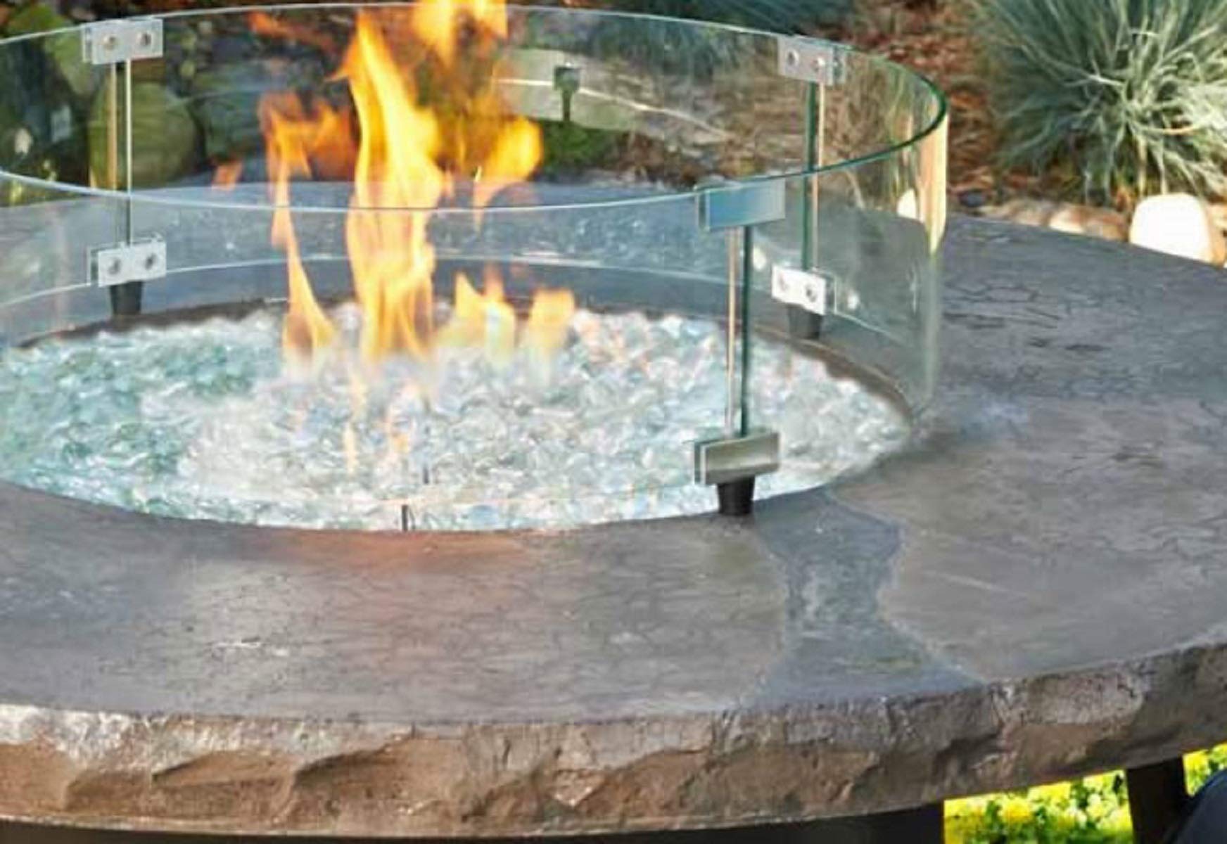 Hiland AWS-RND22 22-Inch Clear Fire Pit Wind Screen - Small Size for Outdoor Patio, Backyard, Camping & Fireplace Protection