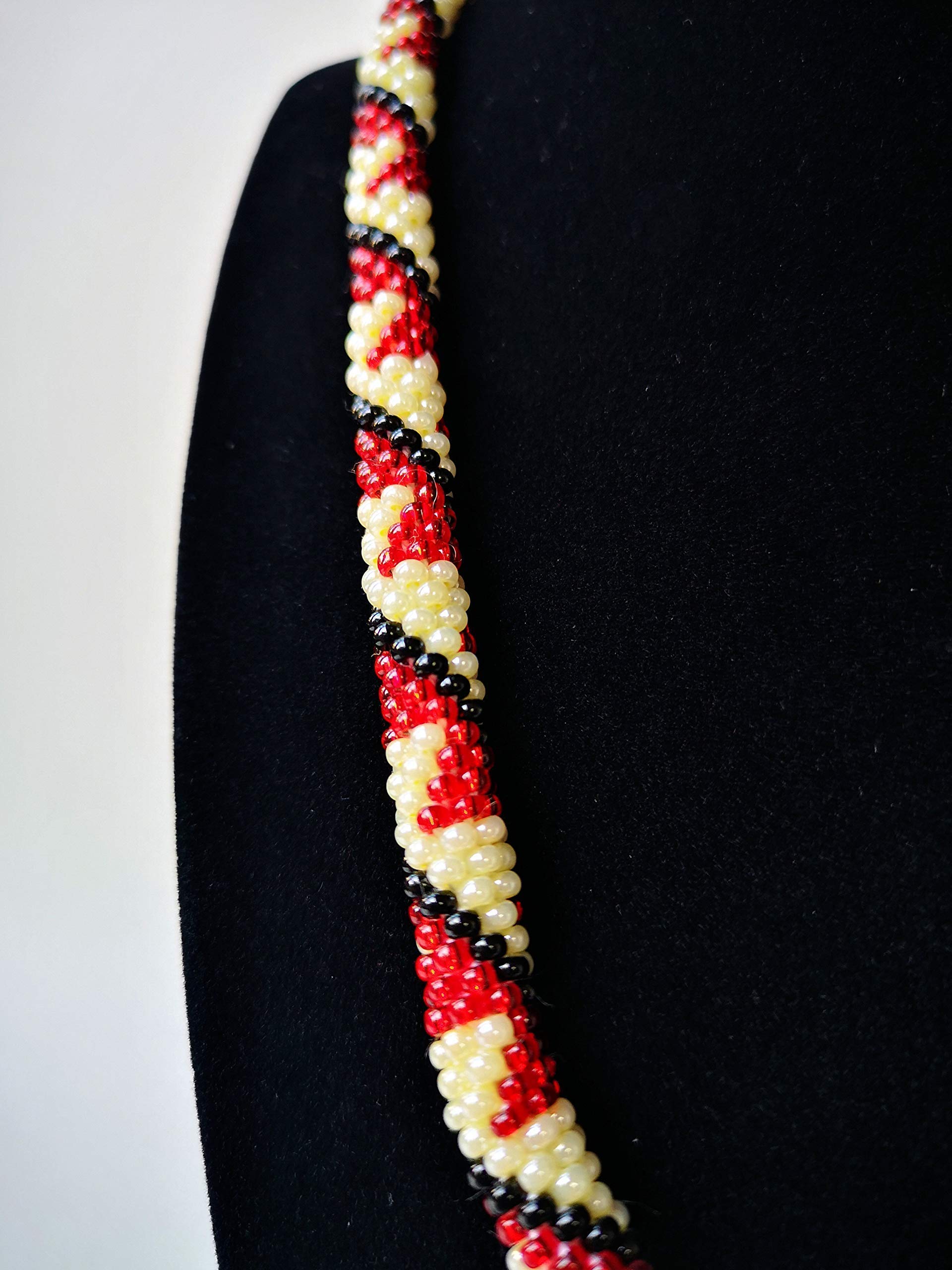 Elegant Black and Red Handmade Crochet Necklace for Women - Boho Chic Jewelry Gift for Casual & Party Wear