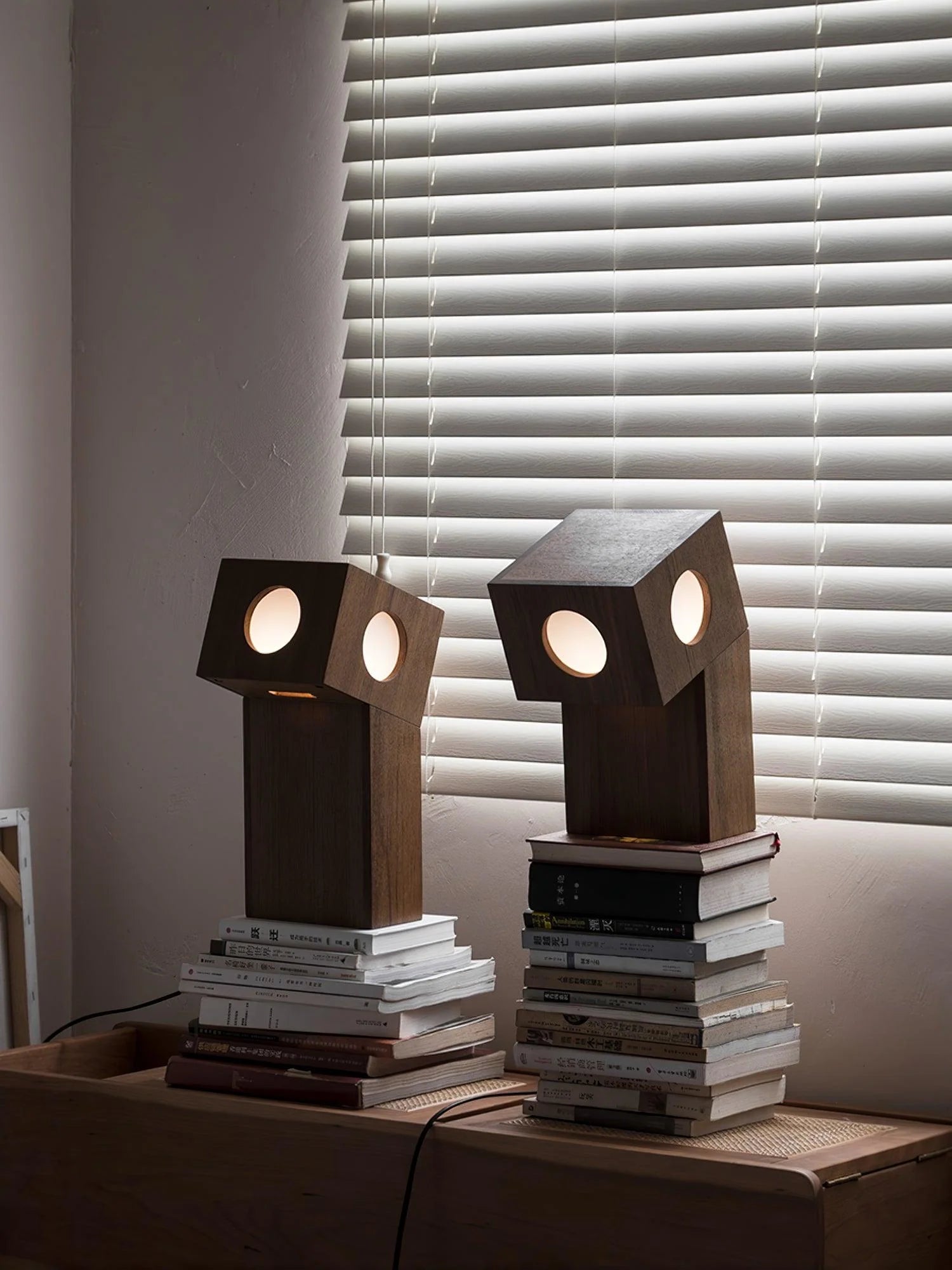Modern Wooden Table Lamp - Handcrafted Timber Desk Light for Bedroom, Living Room & Office - Warm Ambient Lighting for Reading & Relaxation