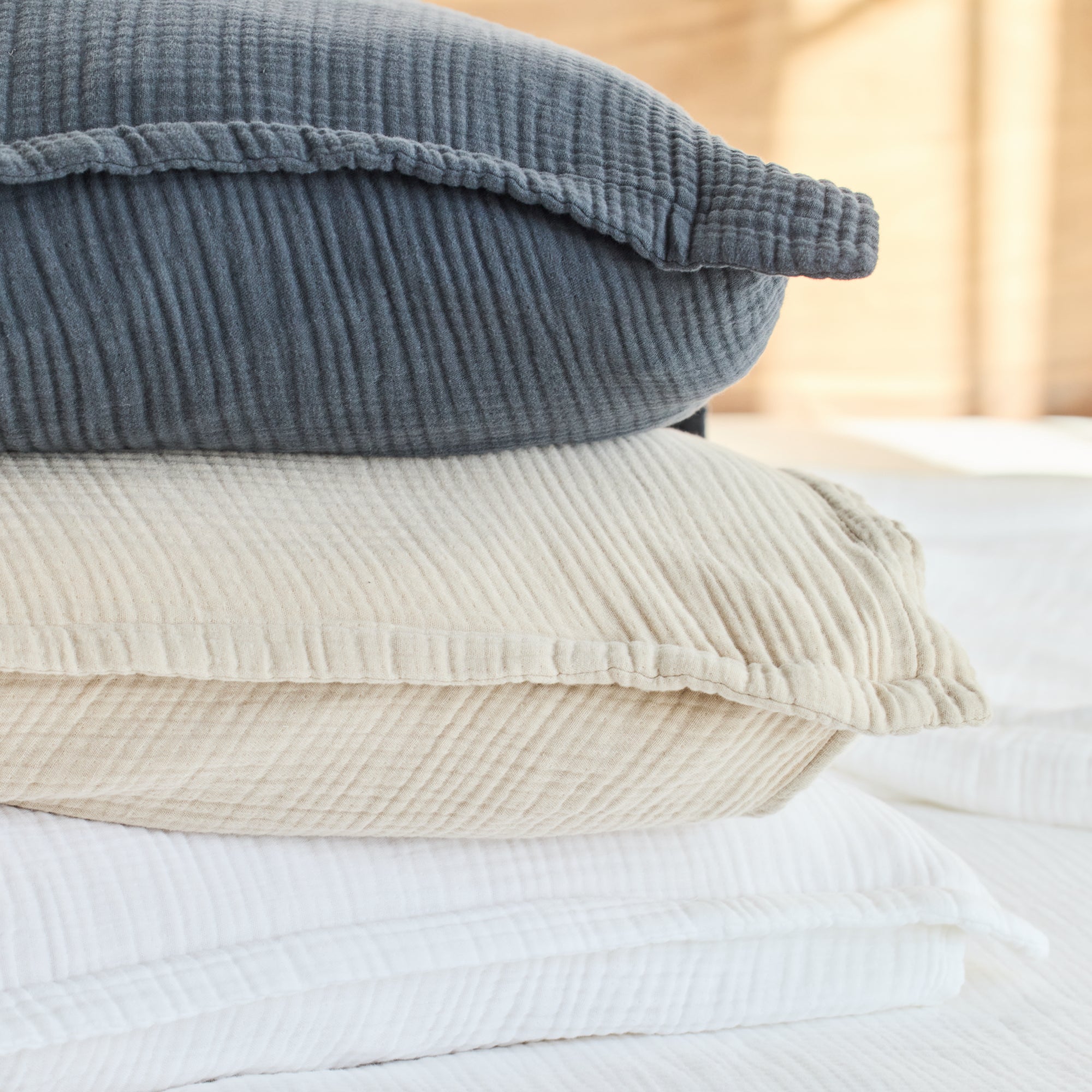 Organic Cotton Gauze Pillow Shams - Soft & Breathable Bedding for a Comfortable Night's Sleep - Perfect for Home, Hotel, and Guest Room Decor