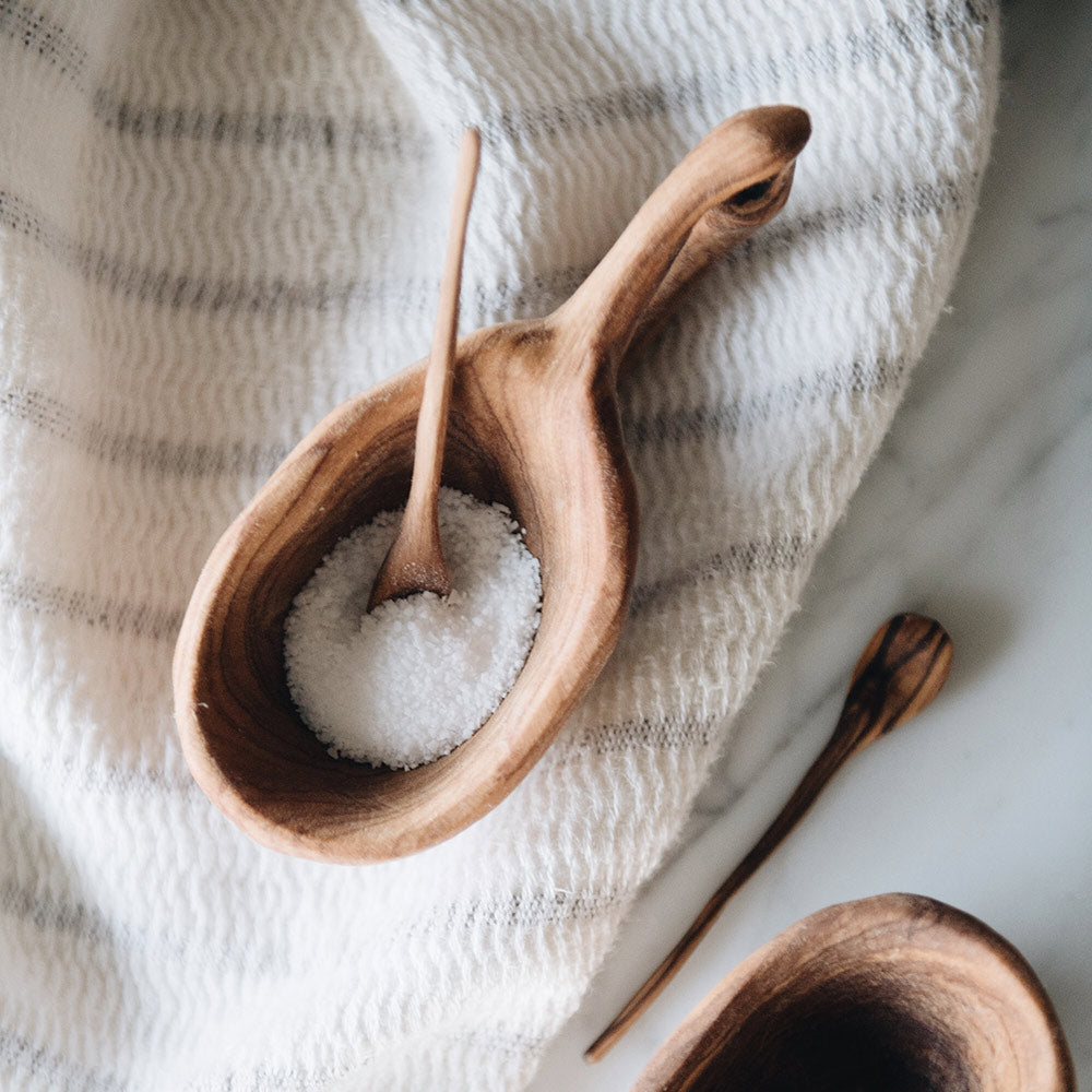 Premium Wild Olive Wood Spice Bowl & Spoon Set - Handcrafted Kitchen Accessories for Grinding Herbs, Spices & Seasonings - Perfect for Cooking, Baking & Gourmet Food Preparation
