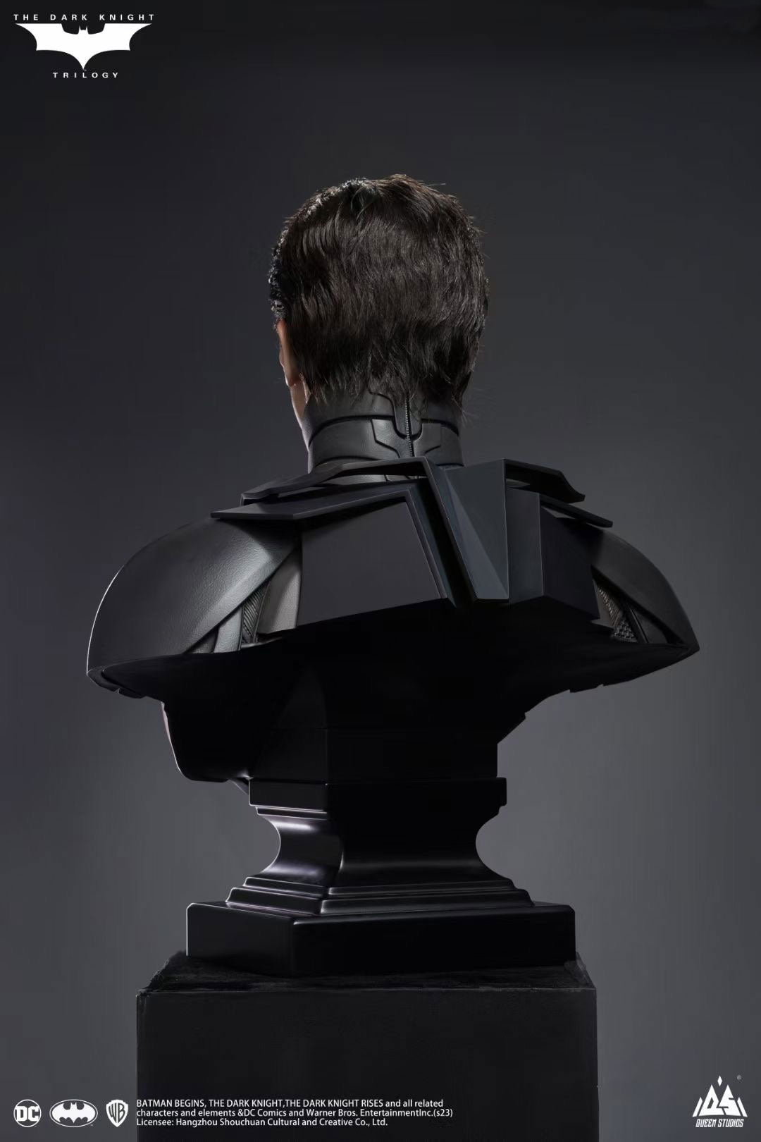 Queen Studio Licensed 1:1 Scale The Dark Knight Batman Statue - Premium DC Comics Collectible for Home Display & Superhero Fans