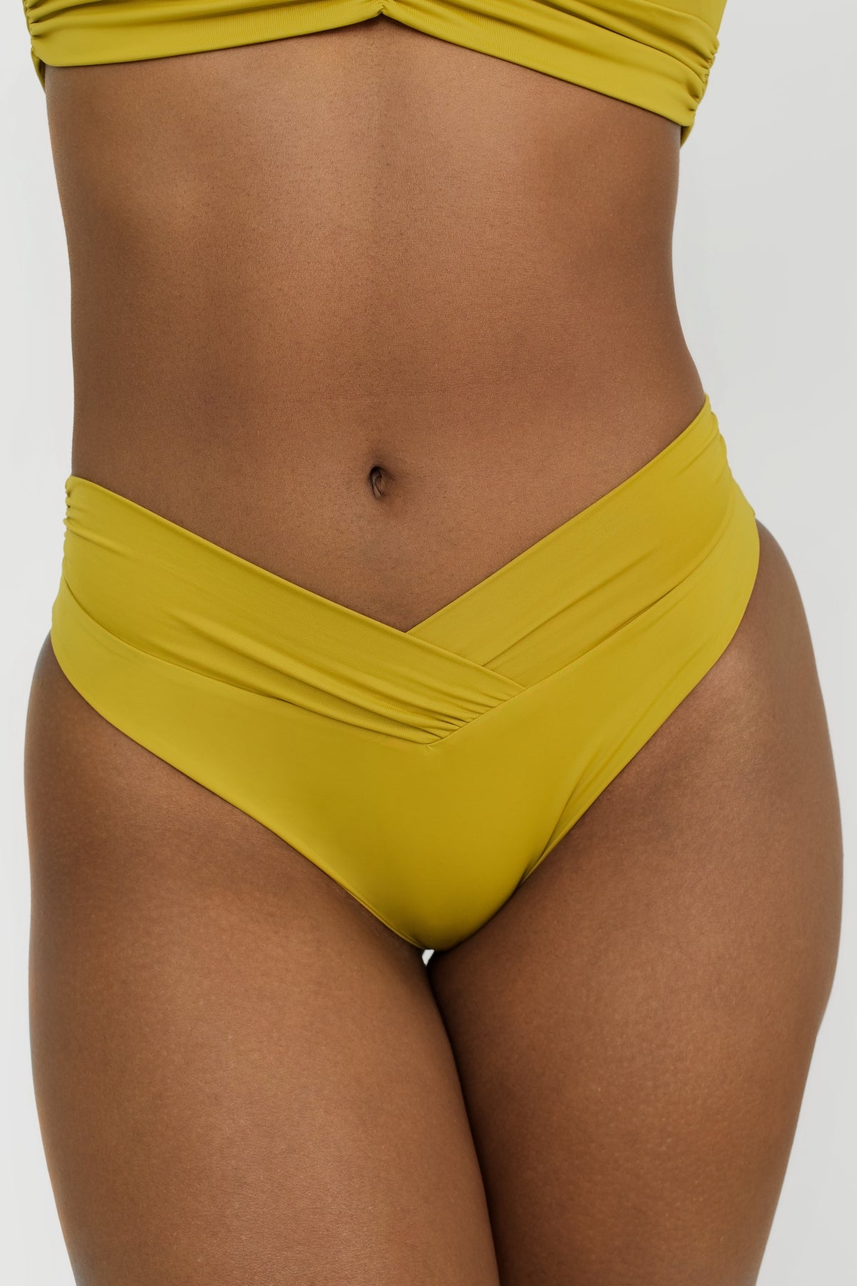 Pico Bottom Fiji - Premium Swimwear Bottoms for Women | Perfect for Beach, Pool & Vacation | Stylish & Comfortable