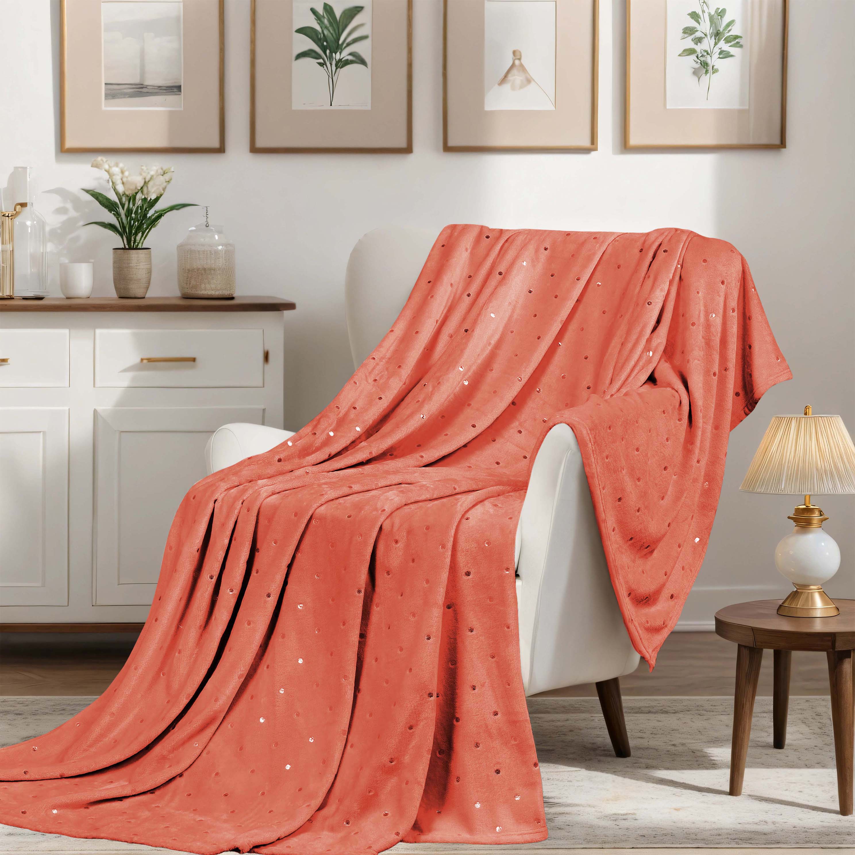 CozySoft Fleece Plush Blanket - Medium Weight, Ultra Soft & Fluffy - Perfect for Sofa, Bed, Couch & Home Decor - Warm Throw Blanket for Winter, Gifts & Cozy Nights