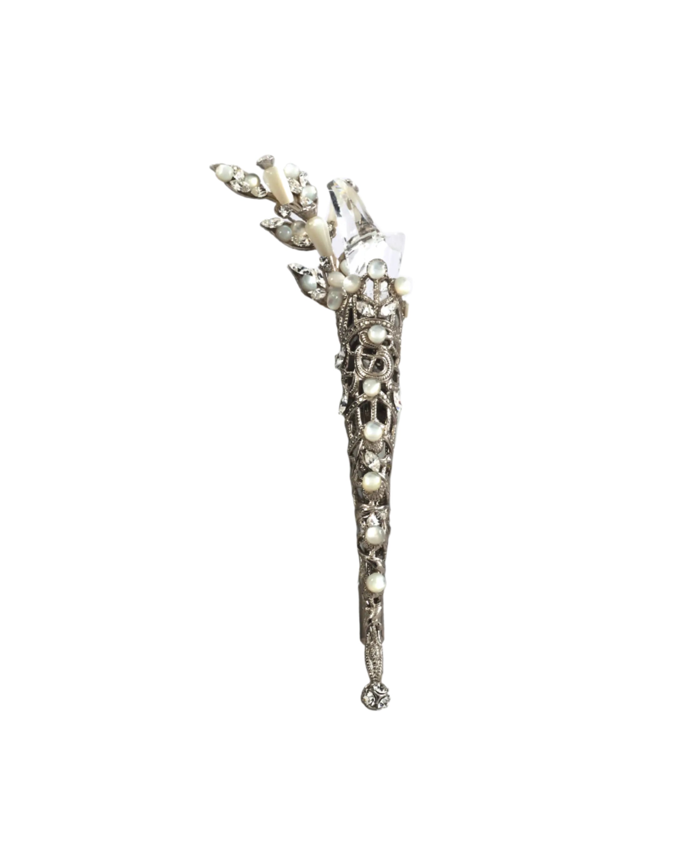 Clark Lapel Pin - Elegant & Stylish Lapel Pin for Men & Women - Perfect for Suits, Blazers, and Formal Attire - Great for Business, Weddings, and Special Occasions