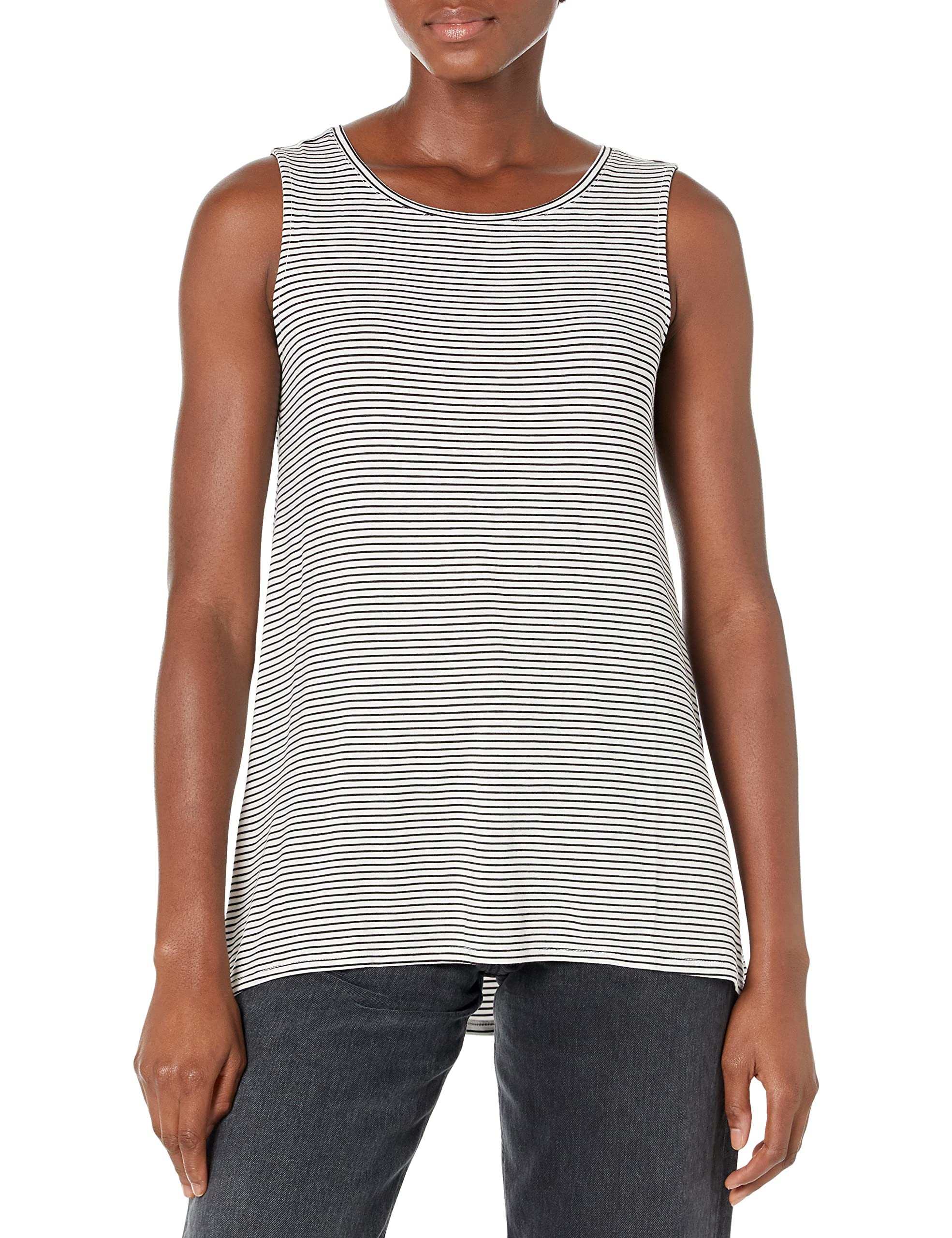 Amazon Essentials Women's Swing Tank Top - Plus Size Comfortable Casual V-Neck Blouse for Summer, Workout, Yoga & Everyday Wear