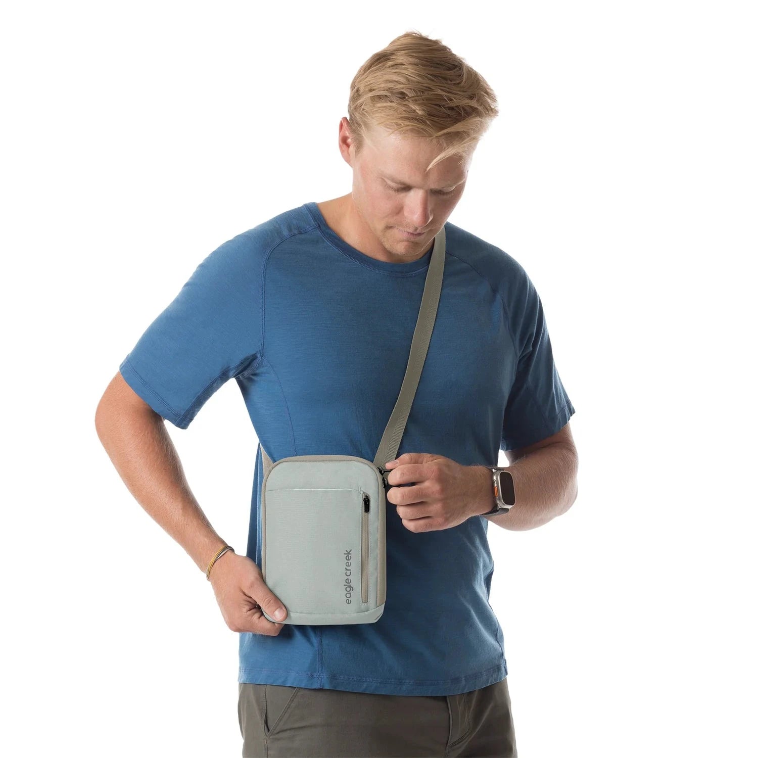 Eagle Creek RFID Blocking Crossbody Bag - Secure Travel & Everyday Anti-Theft Purse for Women & Men - Perfect for Commuting, Shopping & City Exploration