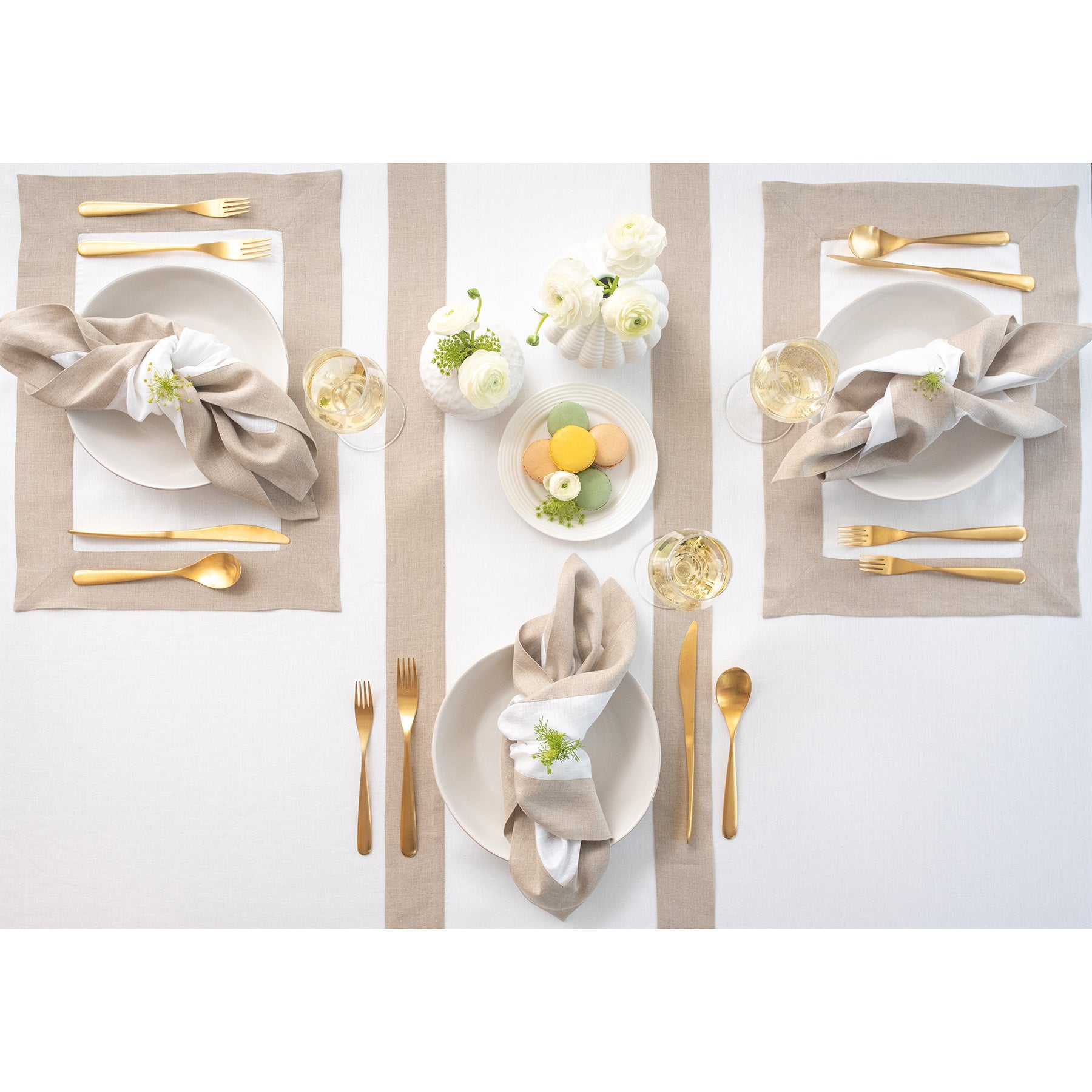 Stylish Contempo Table Runner for Dining & Decor - Elegant Home Tablecloth for Parties, Weddings & Holidays