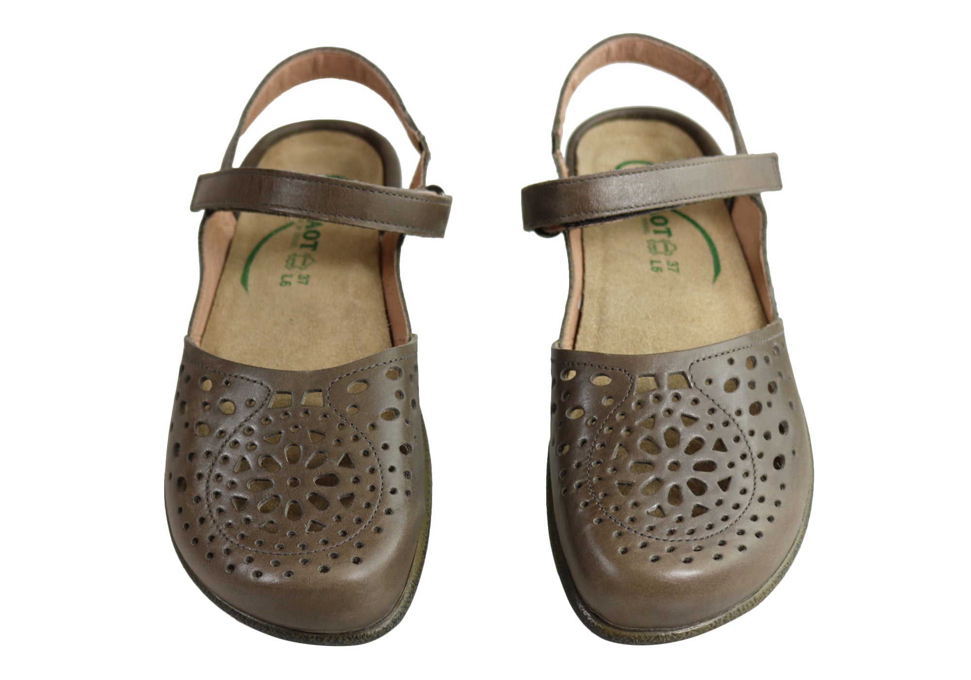 Naot Arataki Women's Orthopedic Leather Flat Sandals - Comfortable Closed-Toe Shoes for Plantar Fasciitis & Arch Support - Perfect for Work, Travel & Everyday Wear